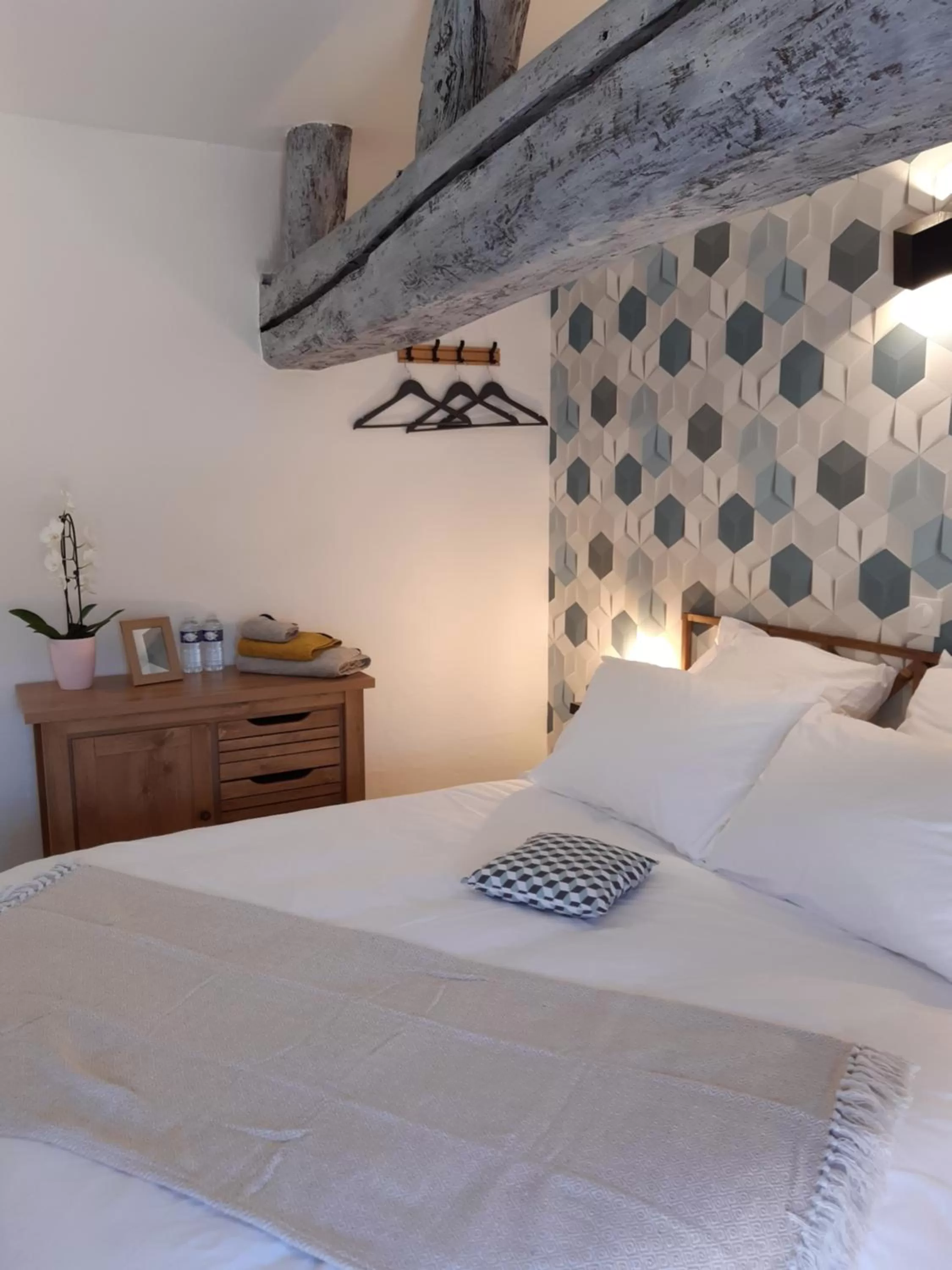 Bed in Au Charme de l'Eure