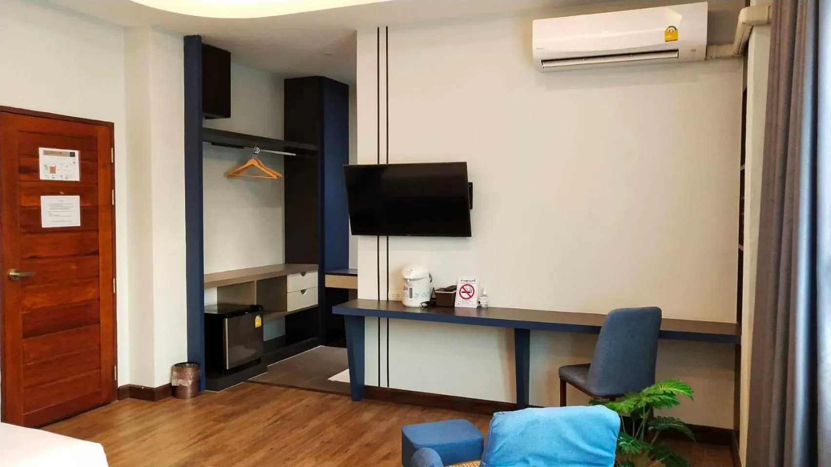 TV and multimedia, Bed in โคโค่ โฮเทล KOCO Hotel