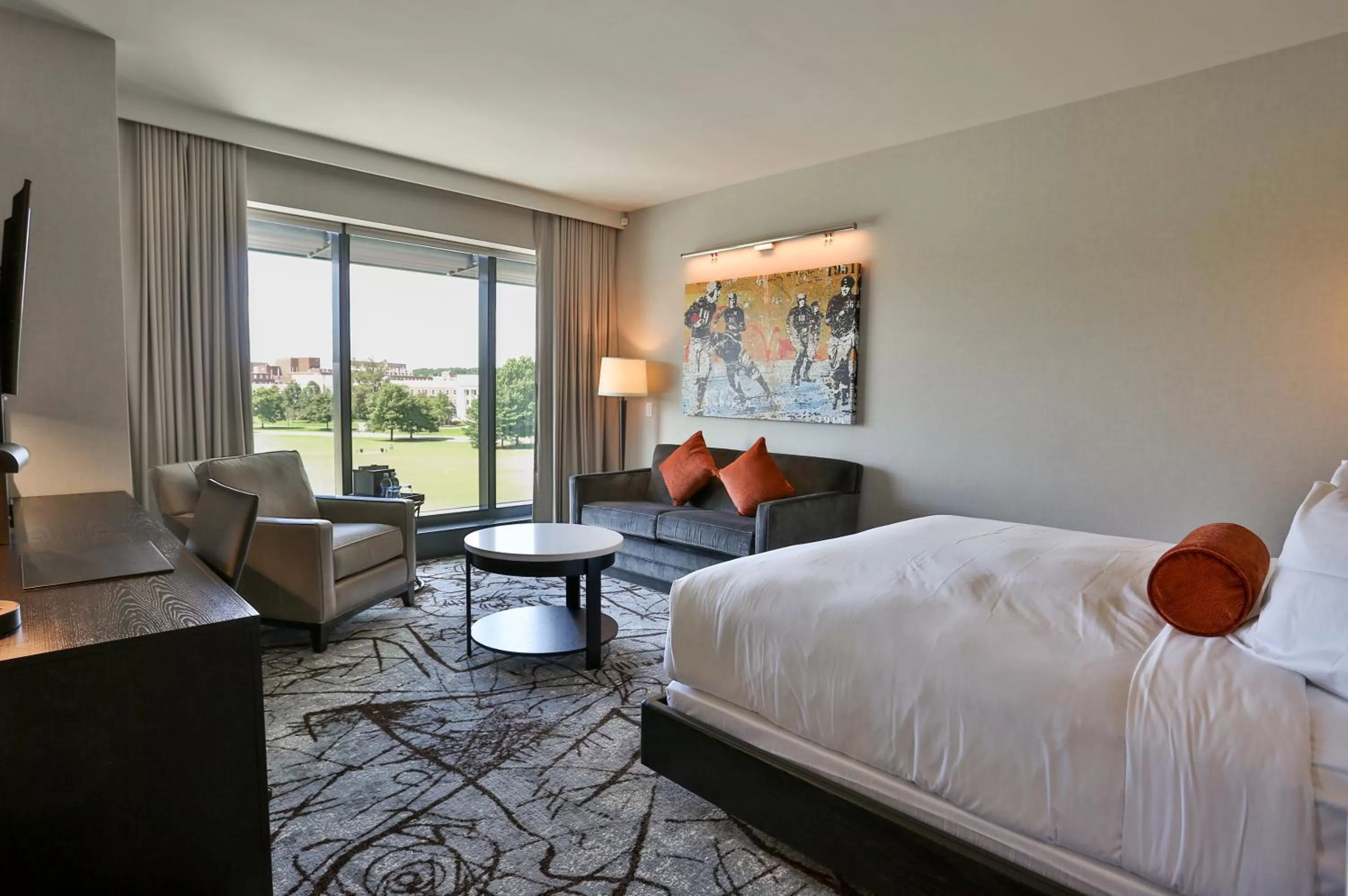 Bed in The Hotel at the University of Maryland