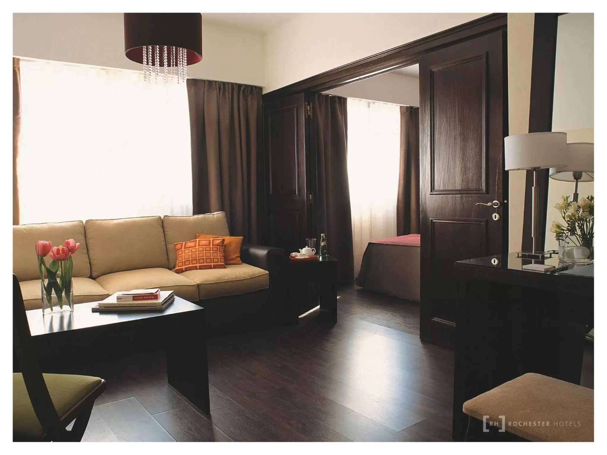 Living room in Rochester Hotel Classic