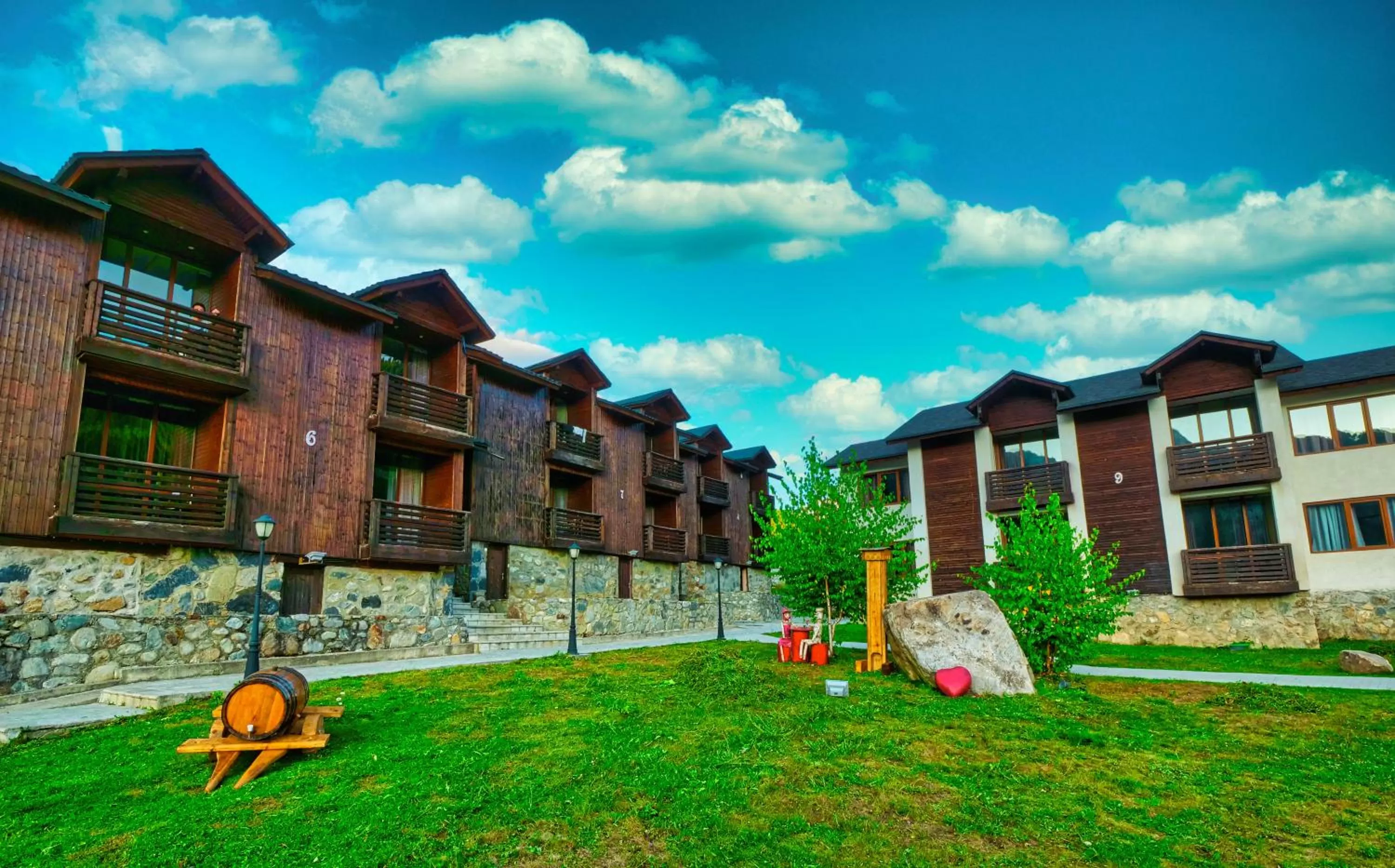 Property building in Hotel Banguriani