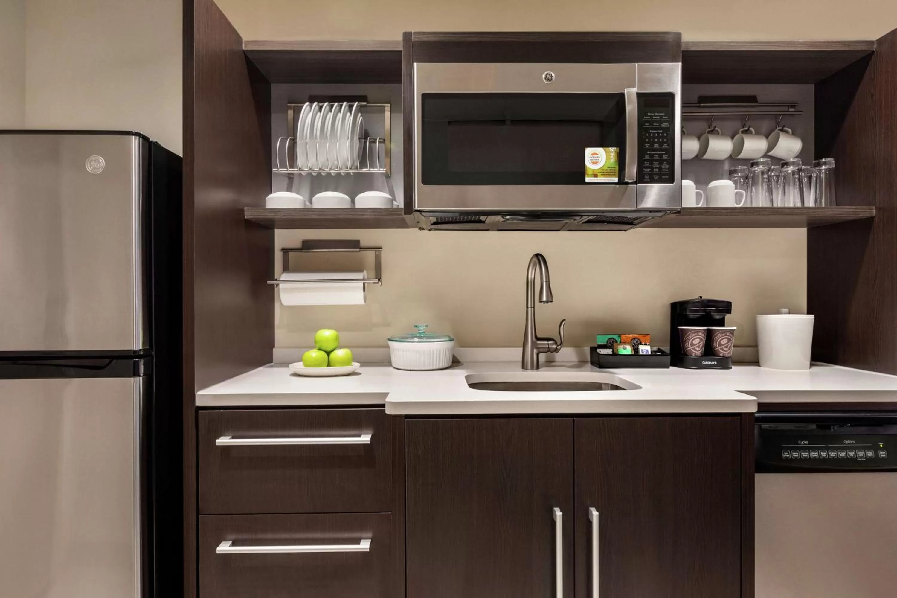 Kitchen or kitchenette in Home2 Suites By Hilton San Antonio North Stone Oak