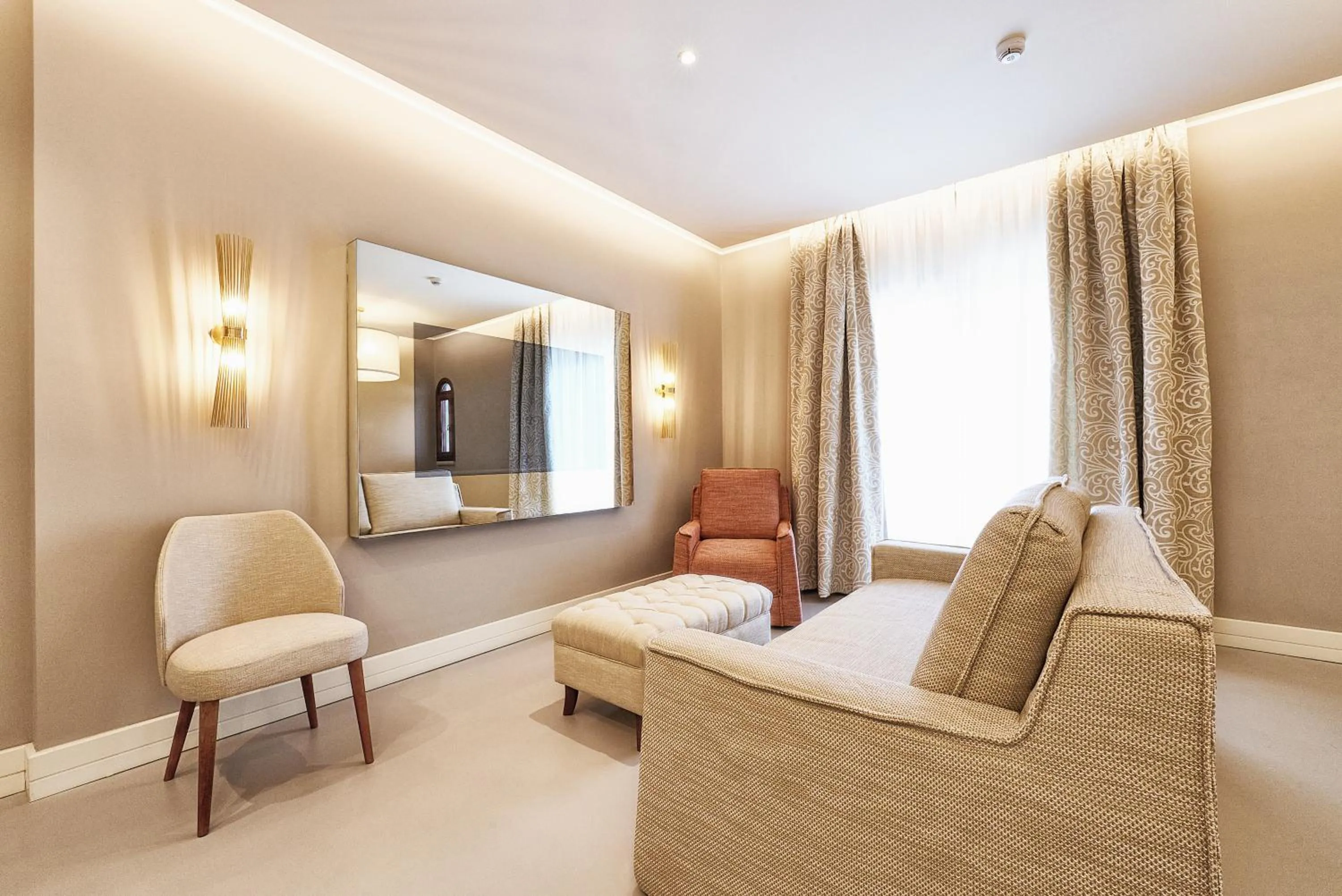 hair dresser, Bed in Hotel Oasi Di Kufra