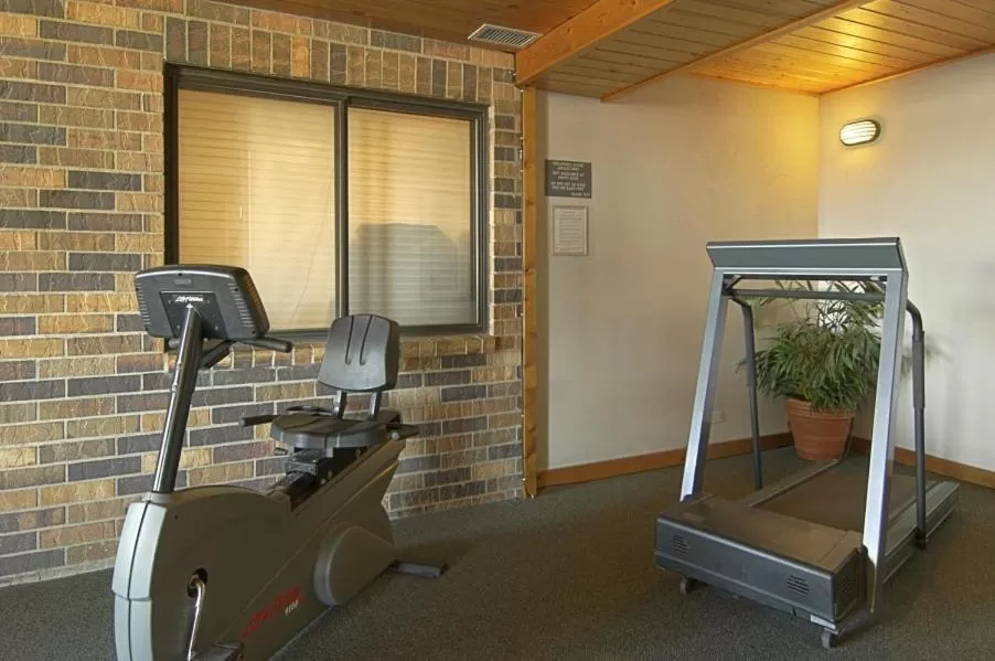 Fitness centre/facilities in Days Inn by Wyndham Helena