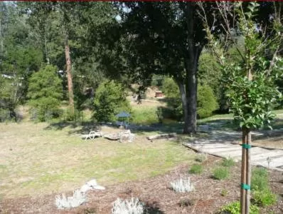 Other in Queen's Inn By The River