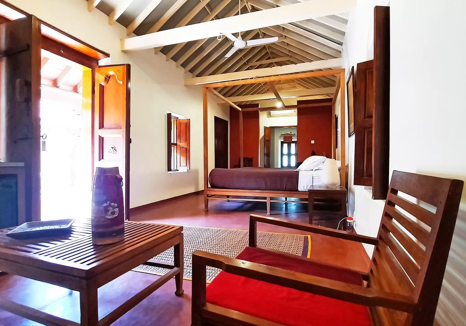 Photo of the whole room in Saratha Vilas Chettinad