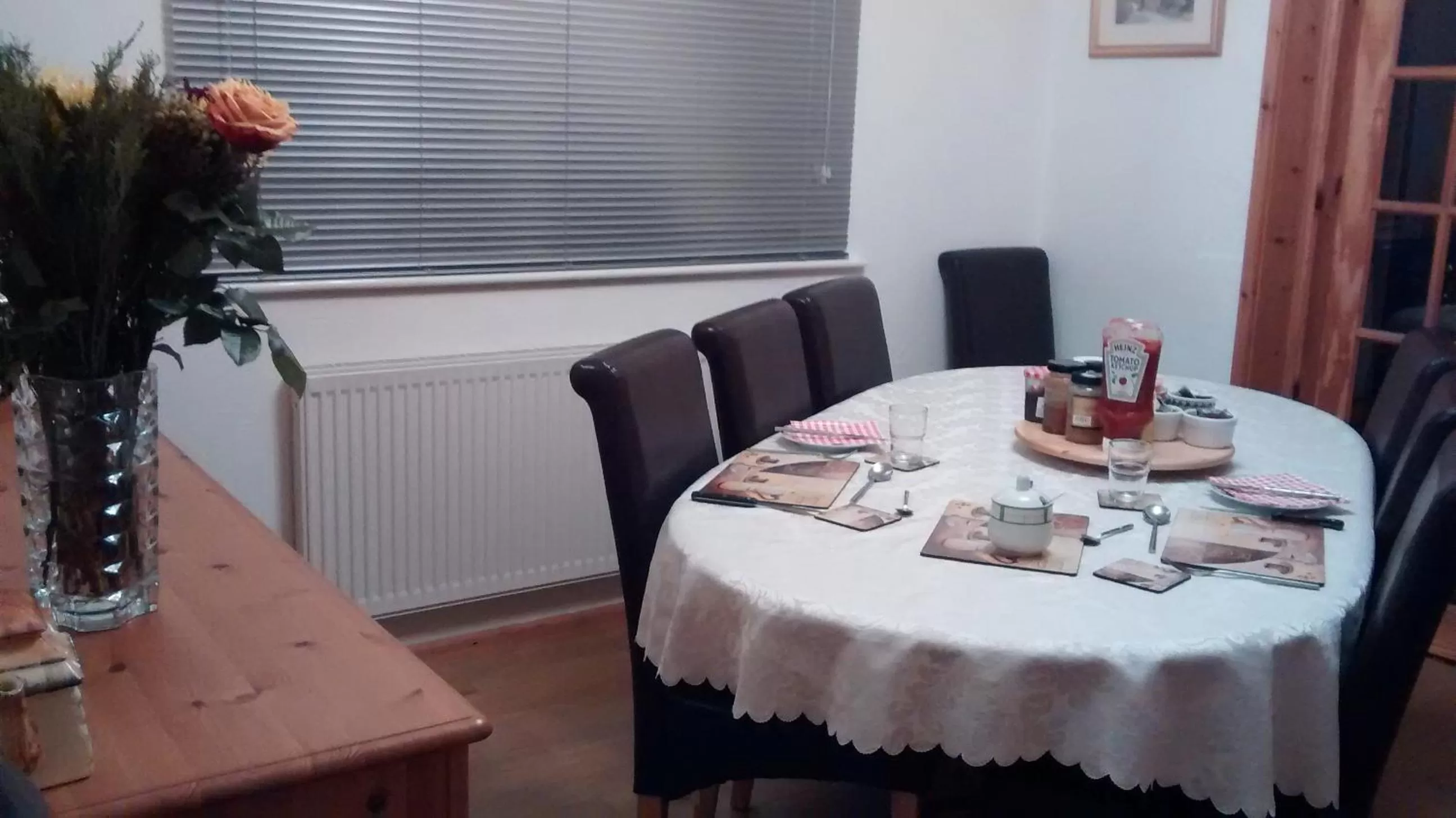 Food and drinks in HP Bed and Breakfast