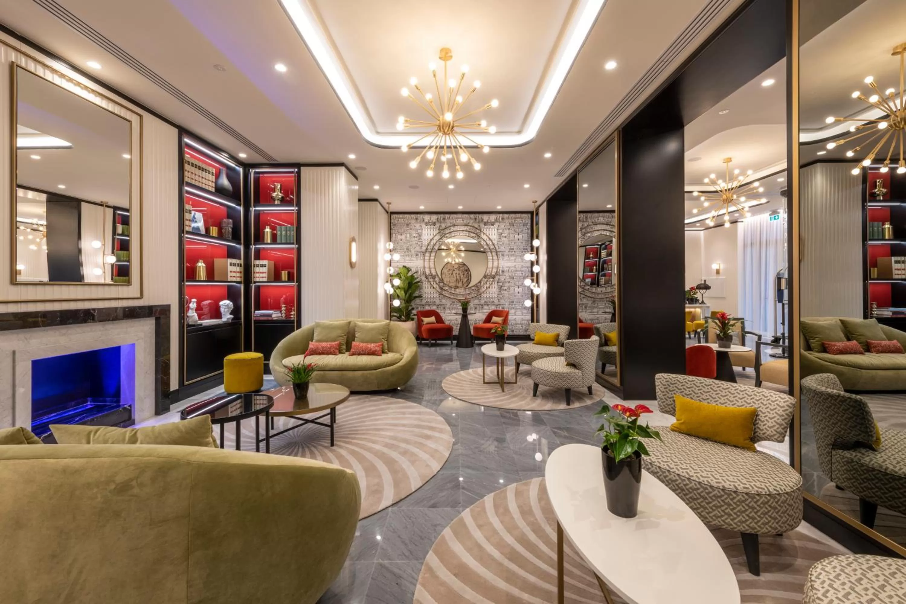 Lobby or reception in H10 Palazzo Galla