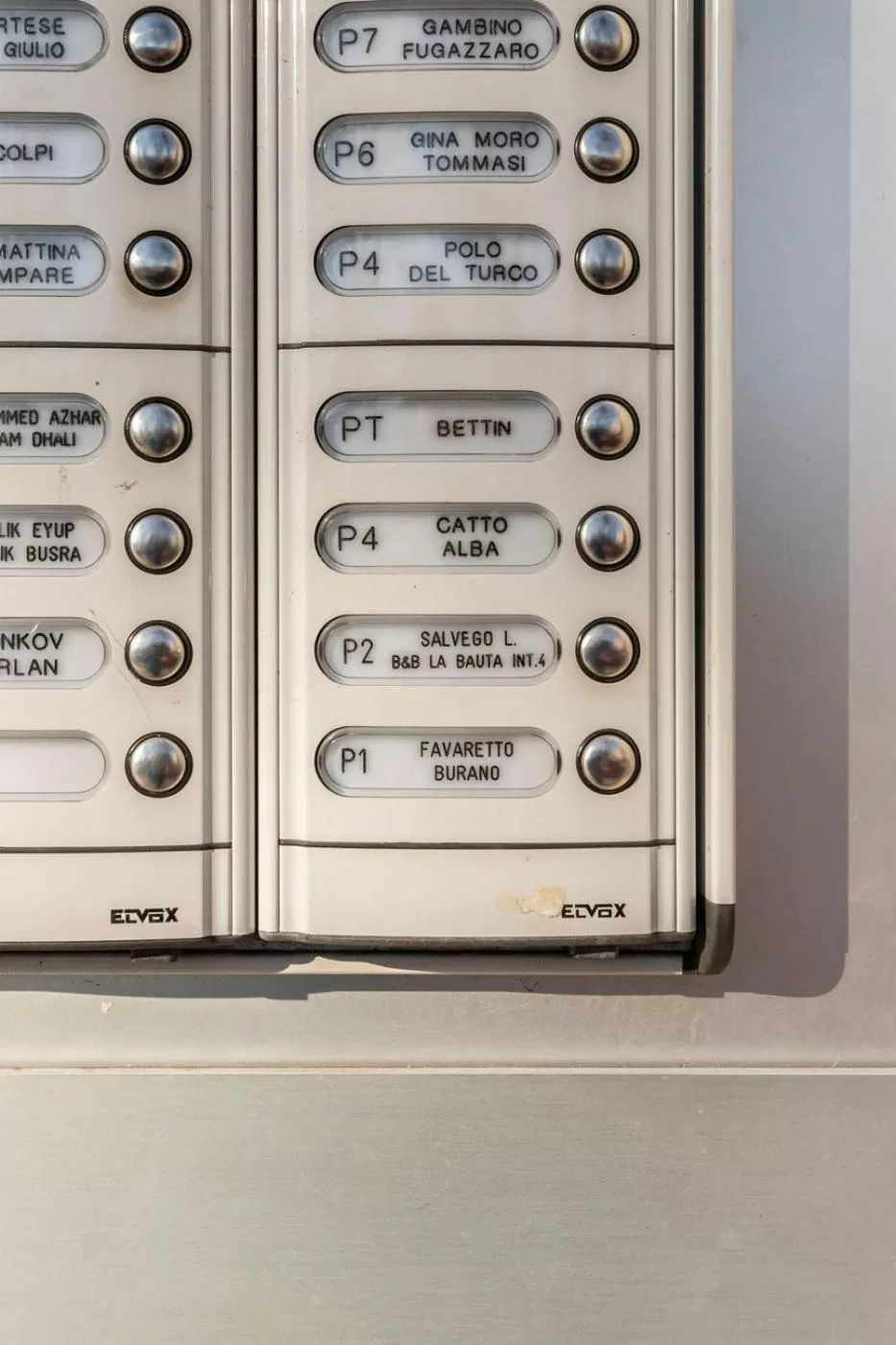 Property building in La Bauta