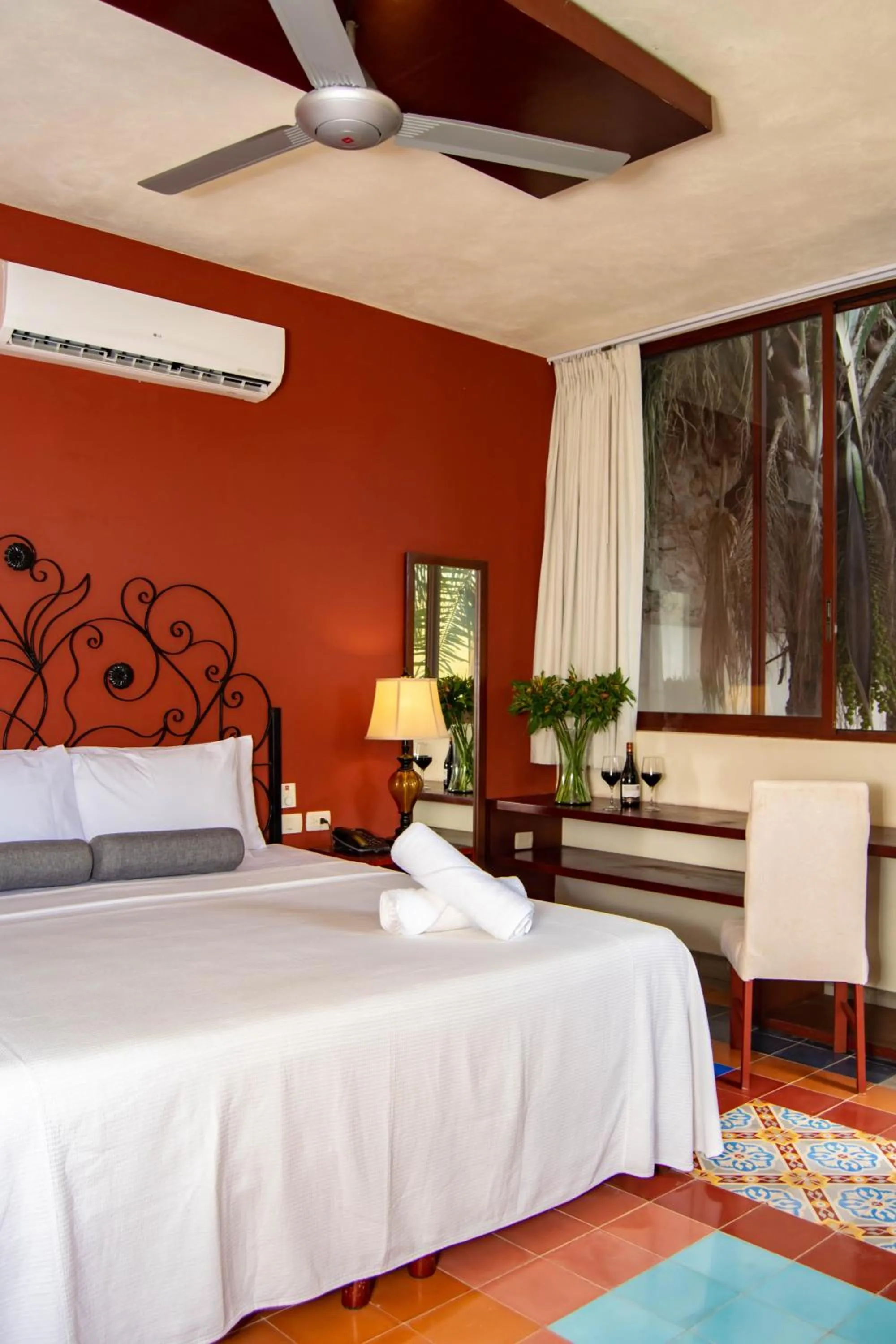 Bed in Art 57 Hotel - Adults Only