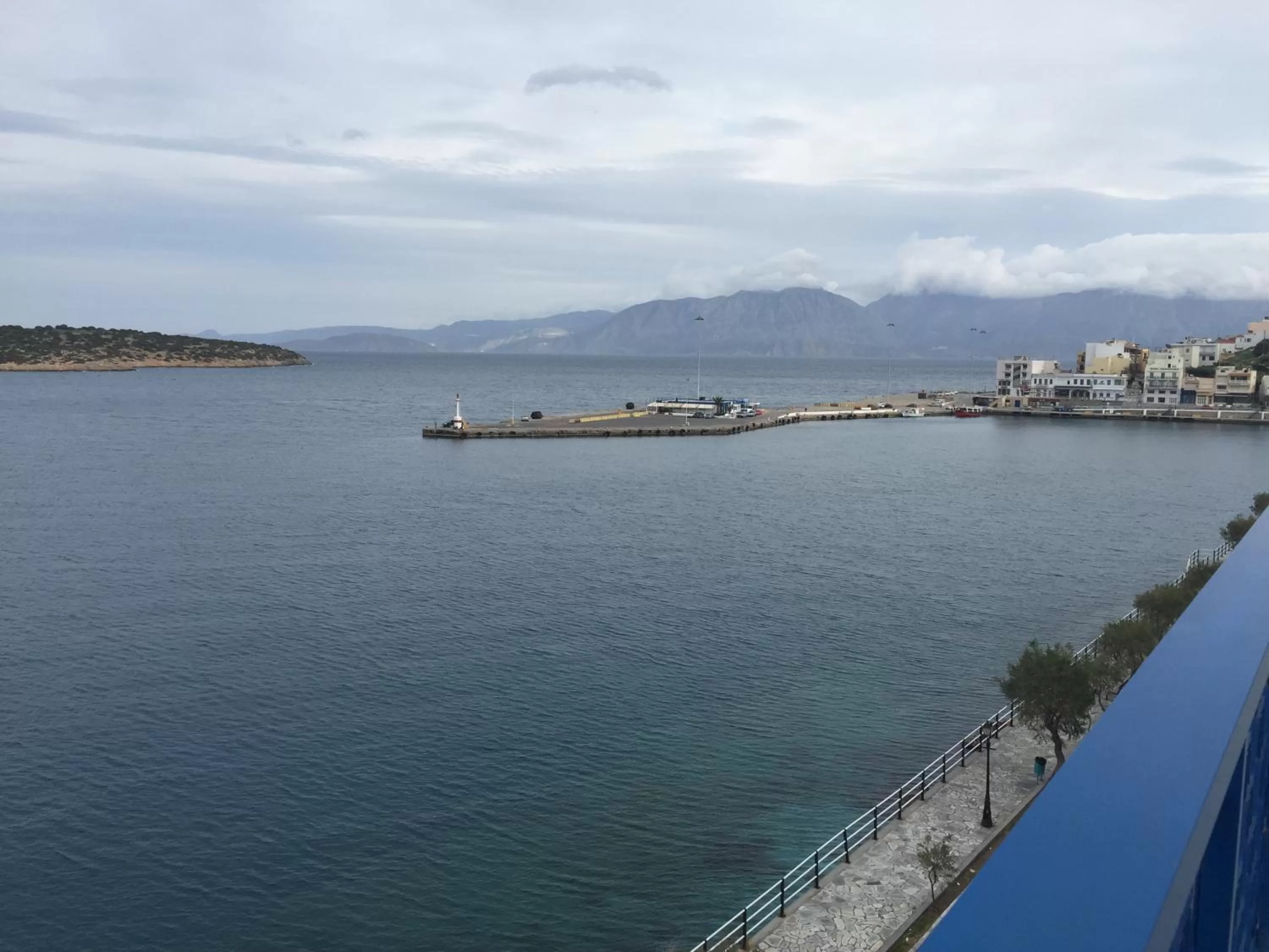 Neighbourhood in Angelos Hotel