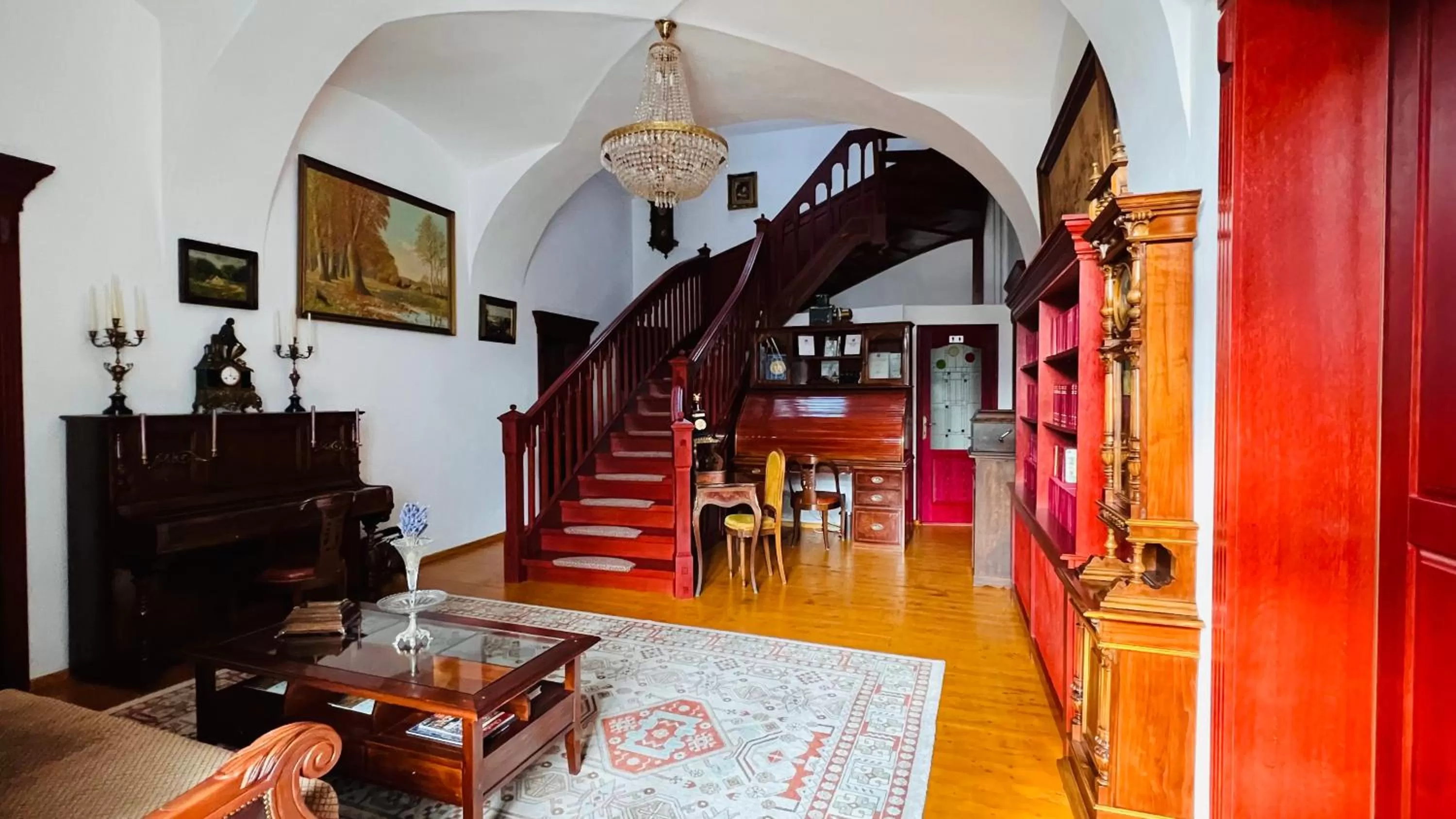 Armenopolis - Adults Only