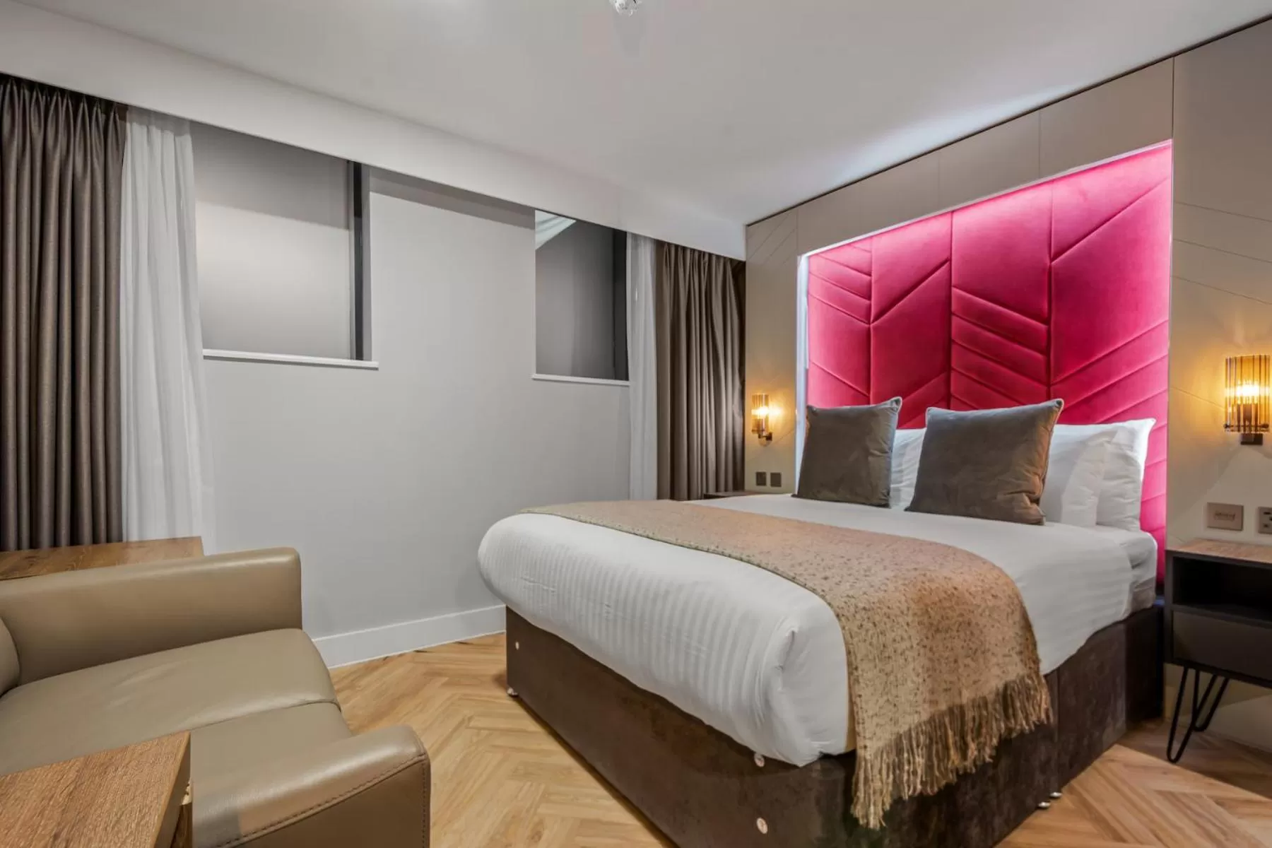 Studio in Roomzzz Newcastle City