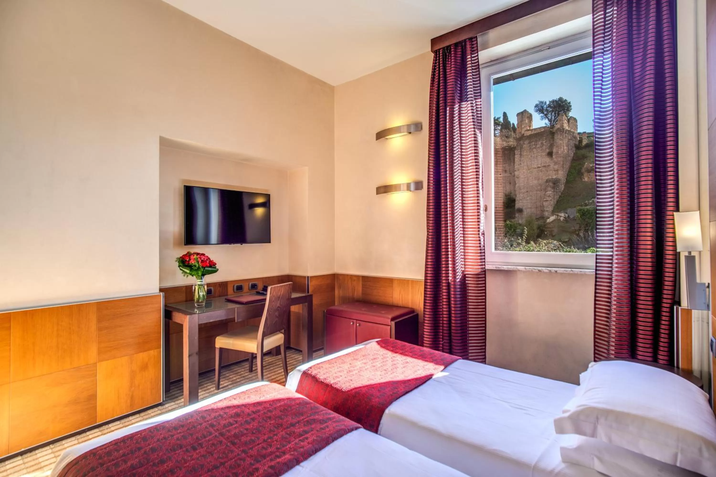 Double or Twin Room with View in Kolbe Hotel Rome
