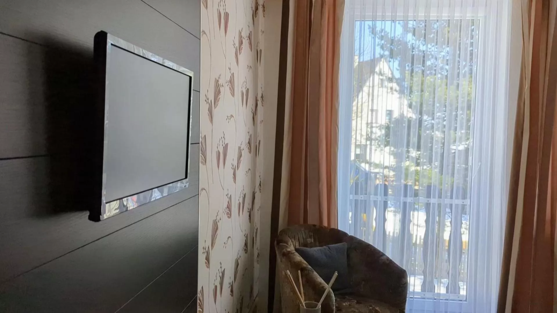 TV and multimedia in Hotel Heilbrunnen