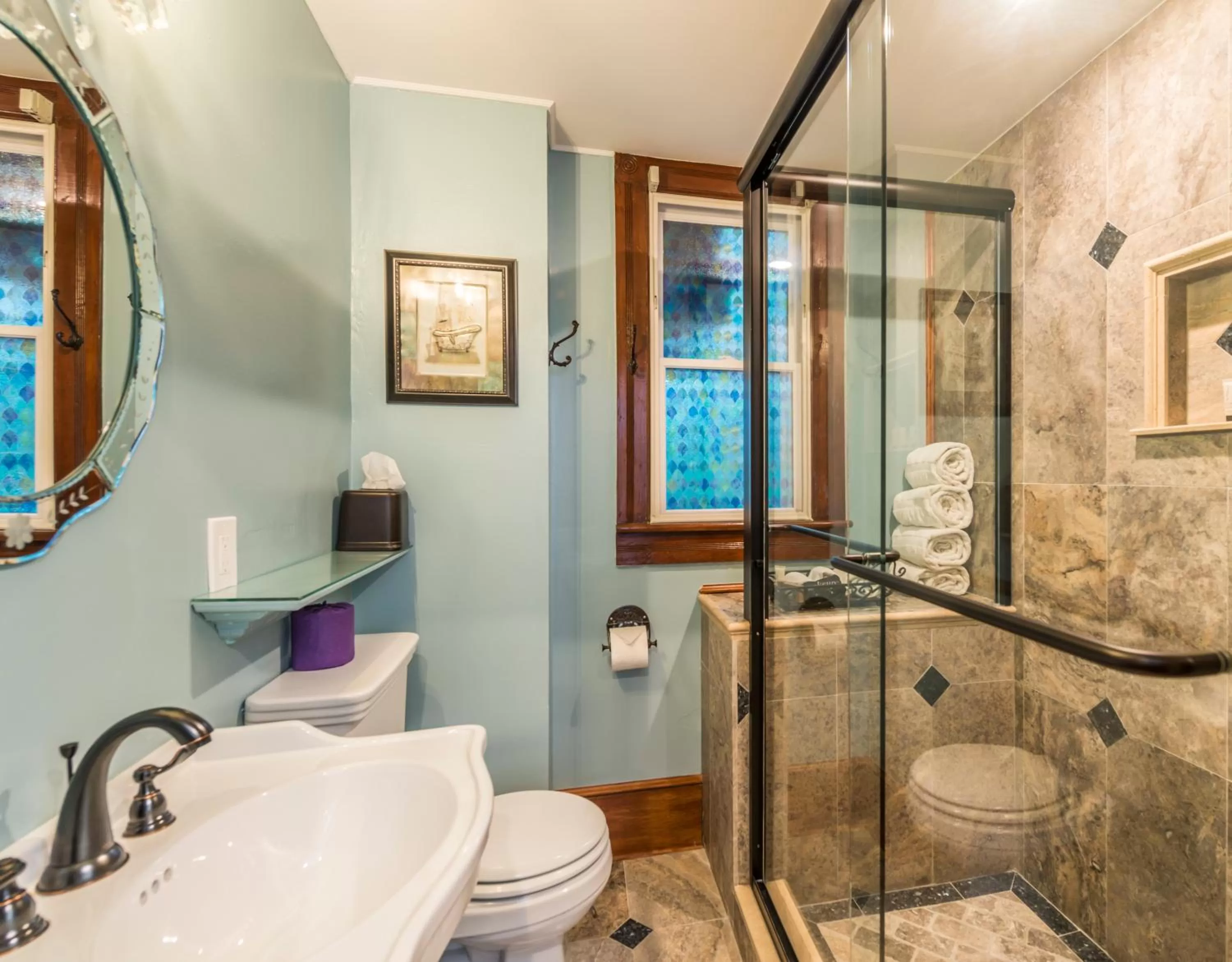 Shower in Carriage Way Inn Bed & Breakfast Adults Only - 21 years old and up
