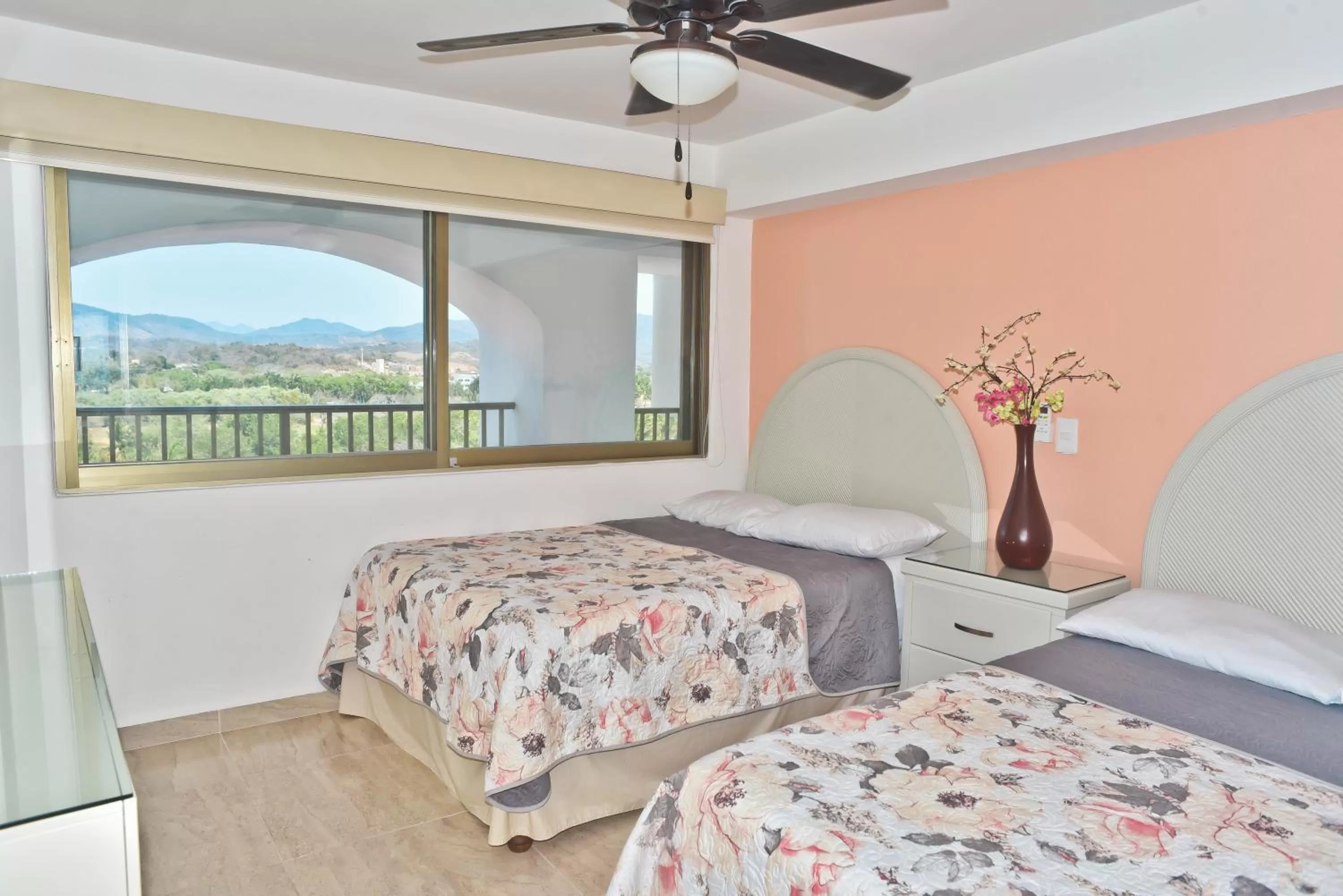 Bed in ENNA INN IXTAPA DEPARTAMENTOS ViSTA AL MAR