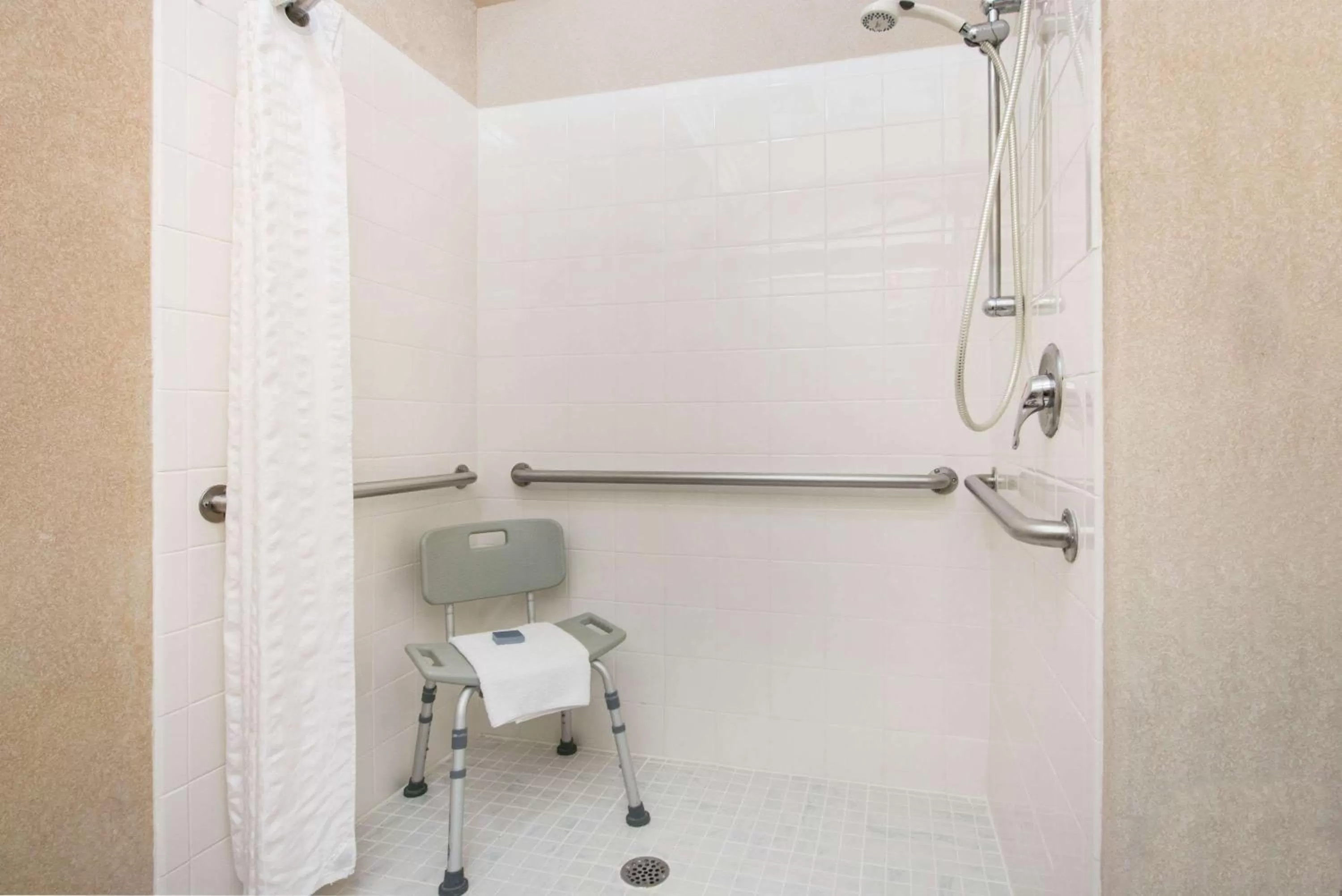 Shower in Hawthorn Extended Stay by Wyndham El Paso