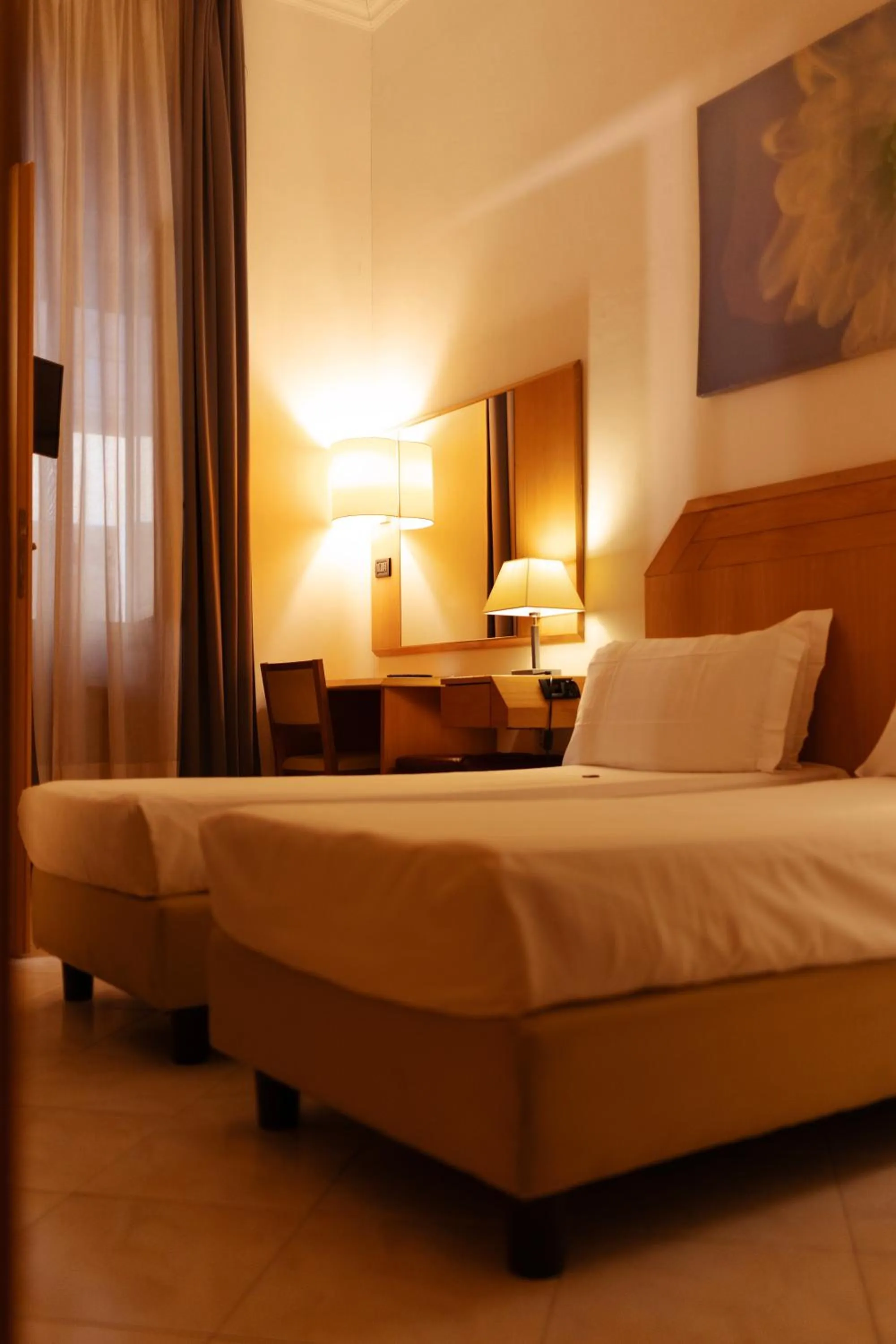 Bedroom, Bed in Hotel Giotto Flavia