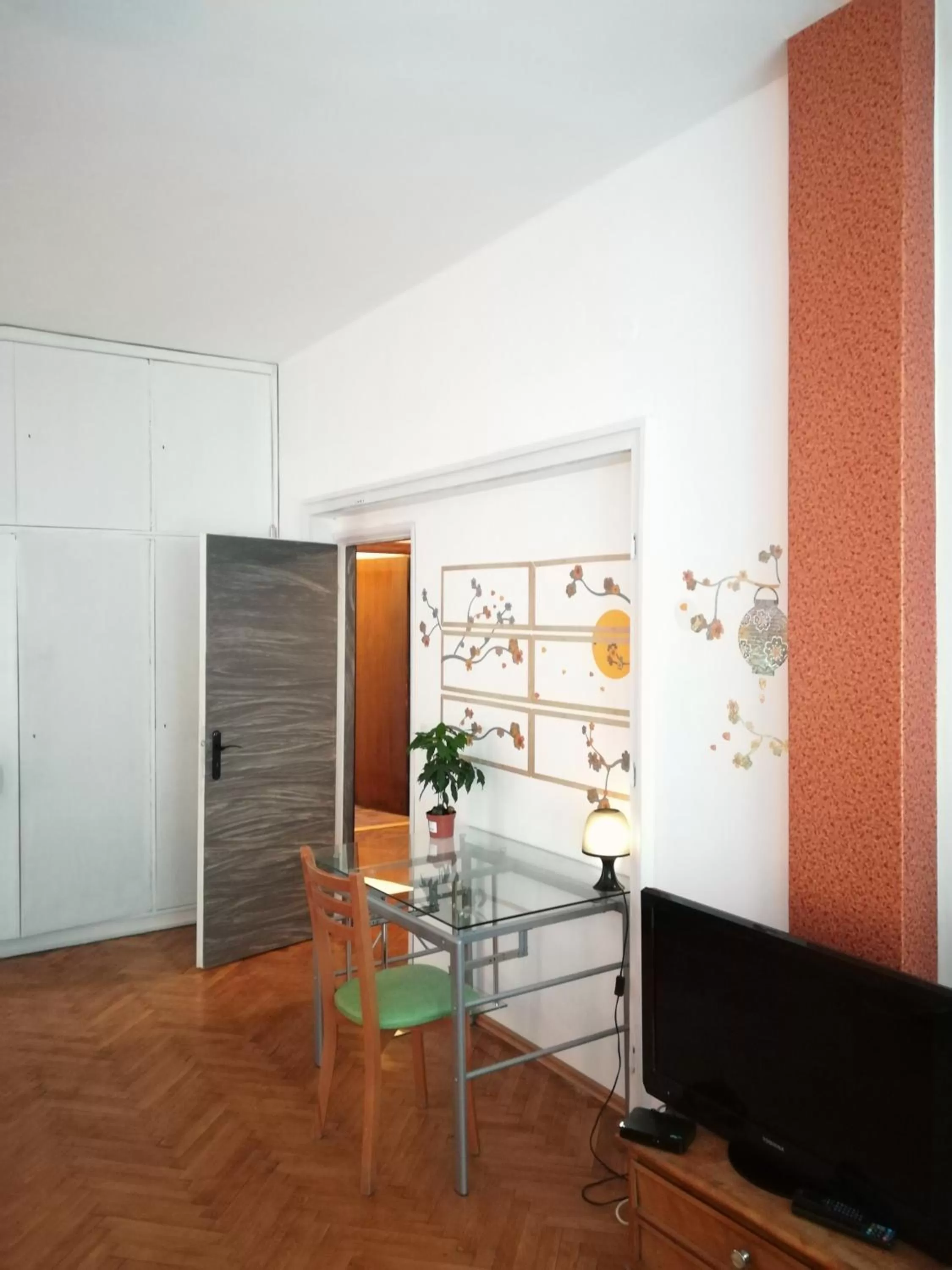 Photo of the whole room in Belle Stelle Sofia