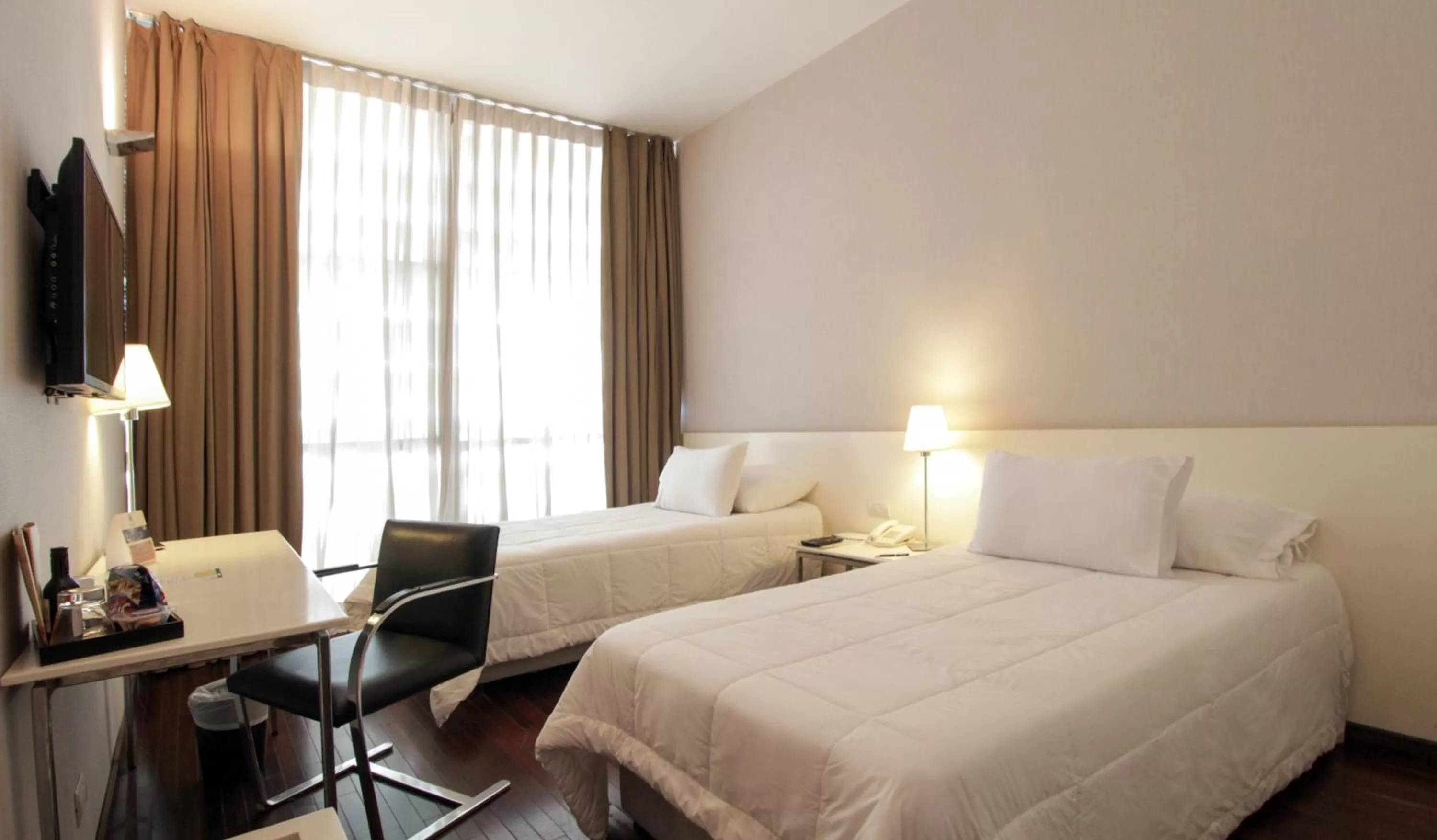 Photo of the whole room, Bed in Hotel Guarani Asuncion