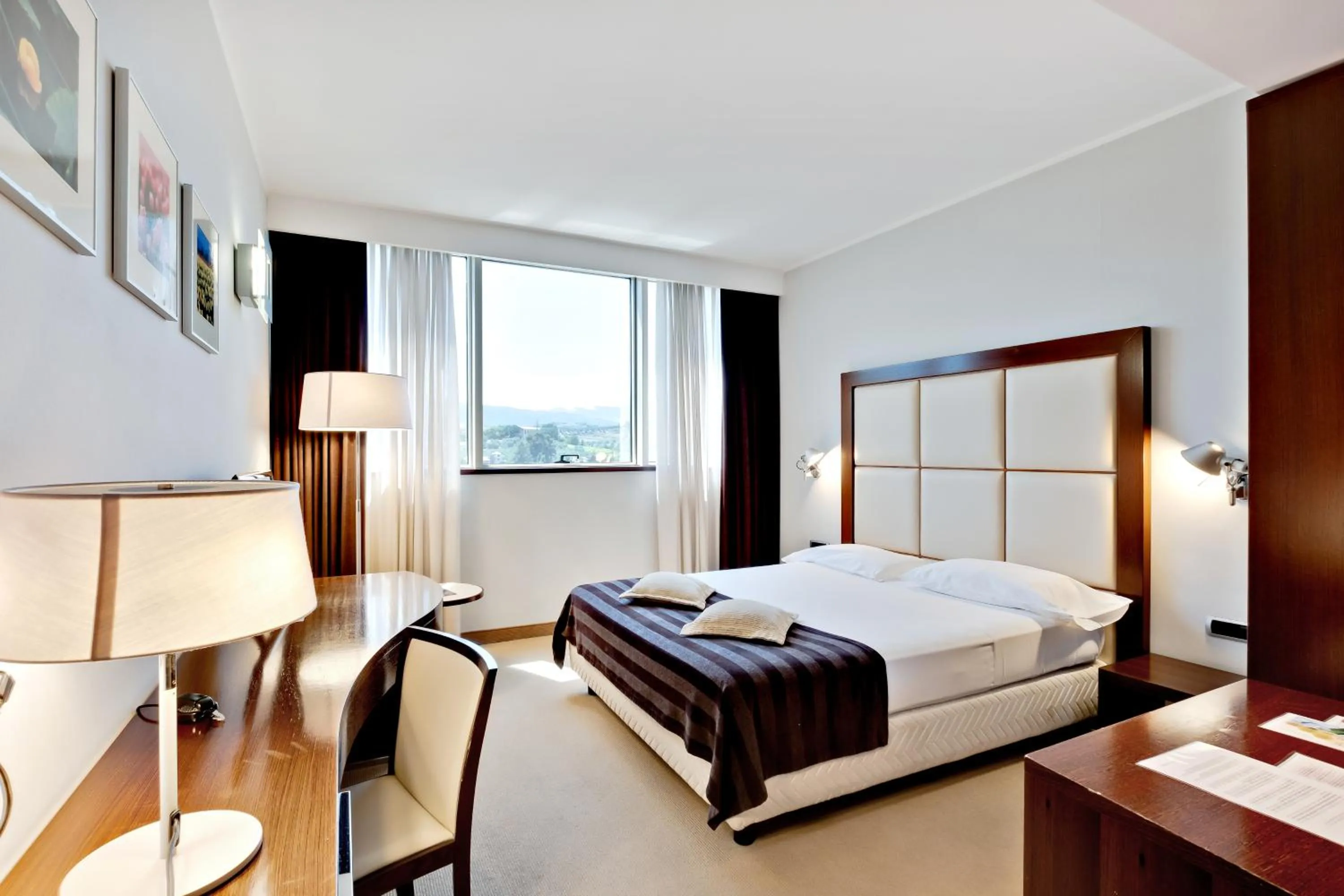 Bedroom, Bed in Italiana Hotels Cosenza