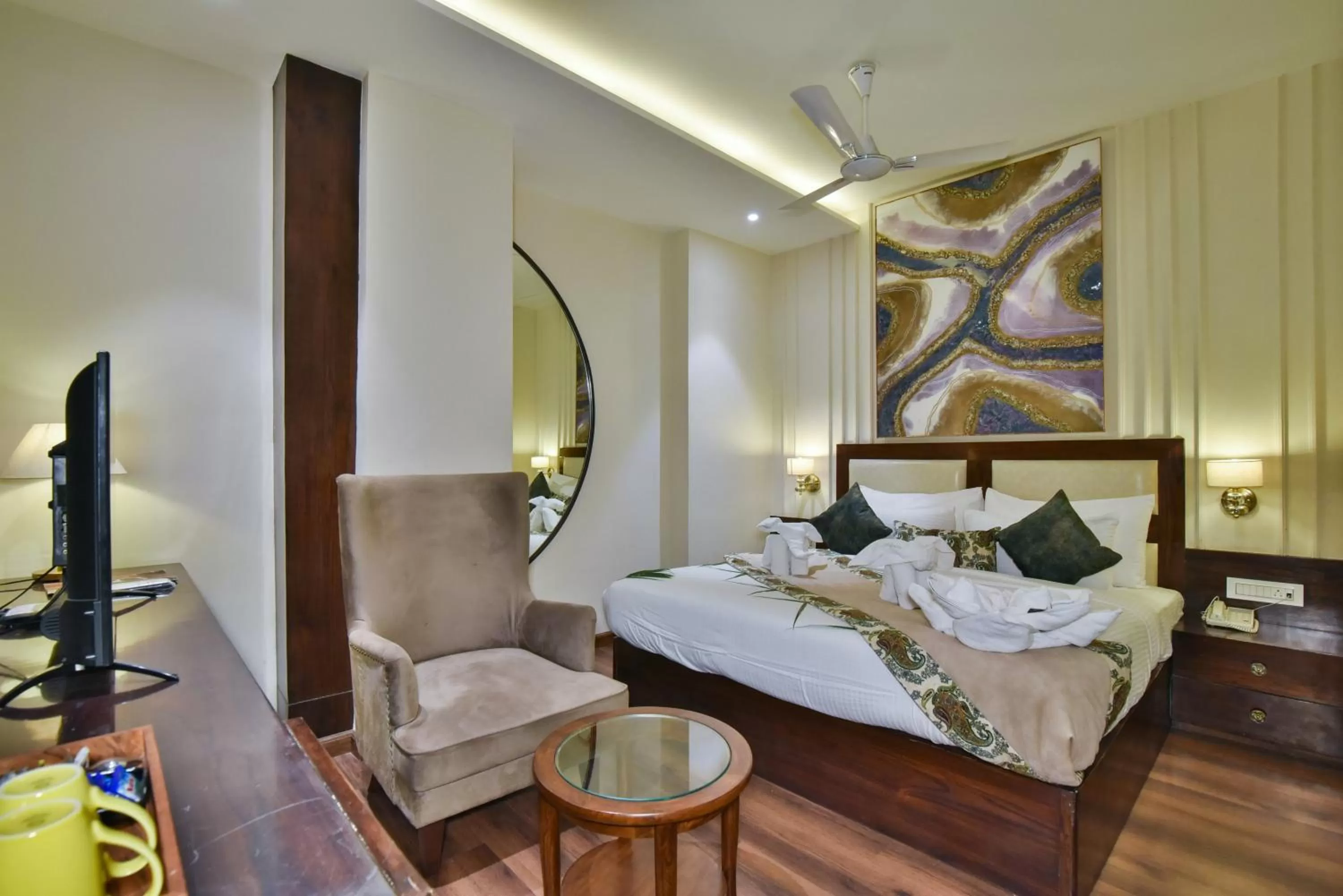 Photo of the whole room, Bed in Hotel BR Grand -Near Golden Temple