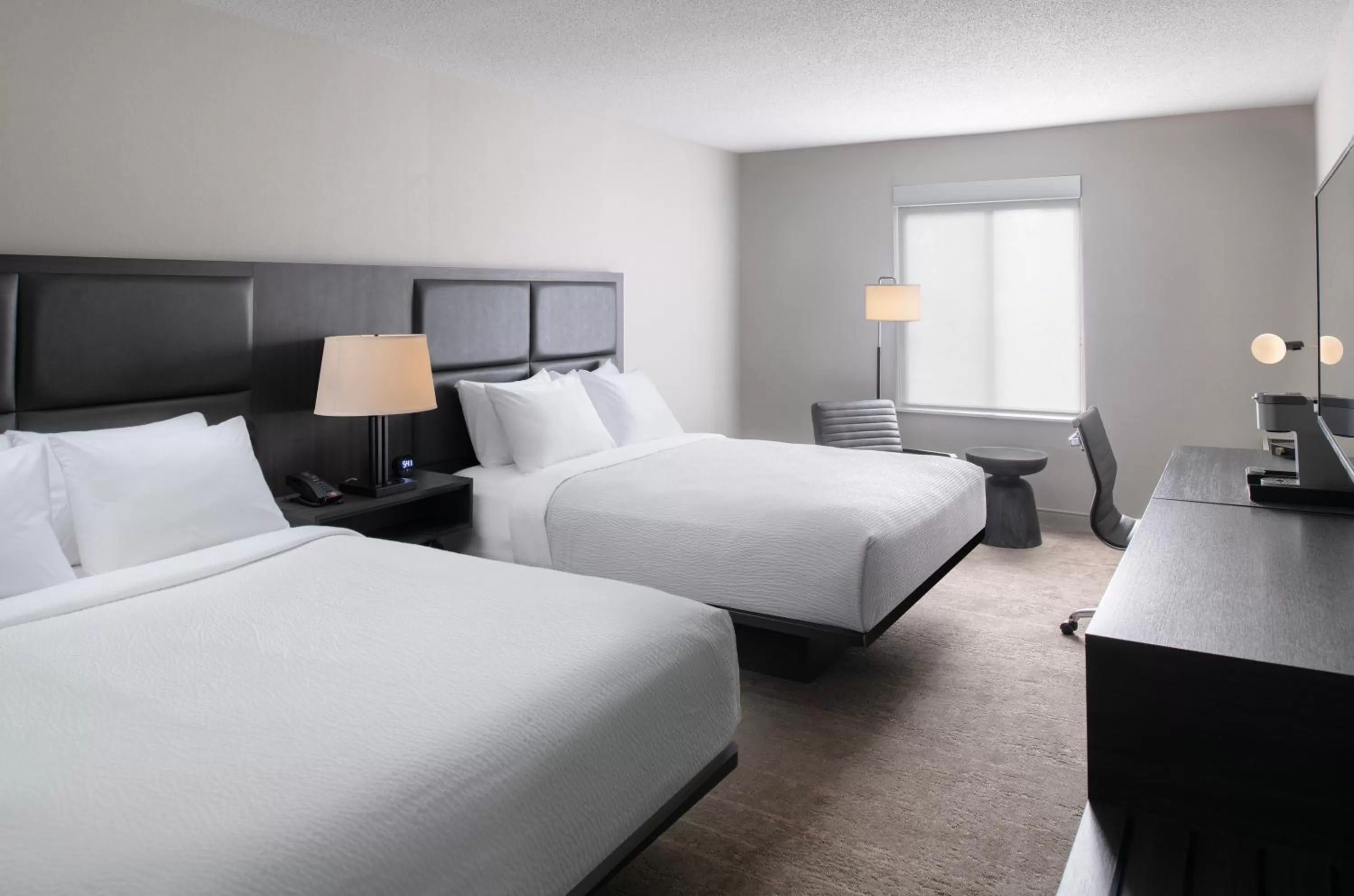 Queen Room with Two Queen Beds and Bath Tub - Mobility Accessible/Non-Smoking in Holiday Inn Express South Burlington - Downtown by IHG