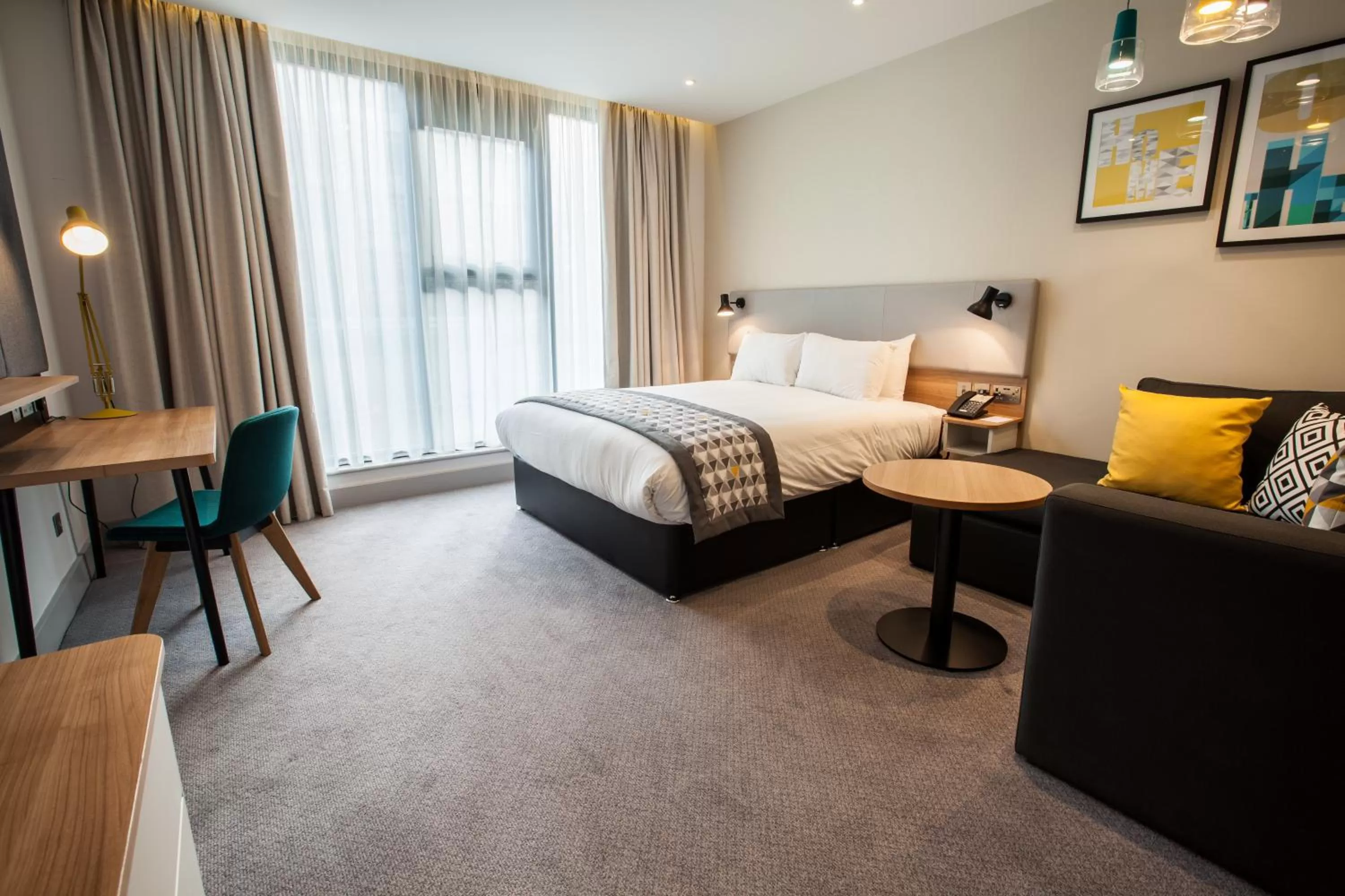 Photo of the whole room, Bed in Holiday Inn Birmingham City by IHG