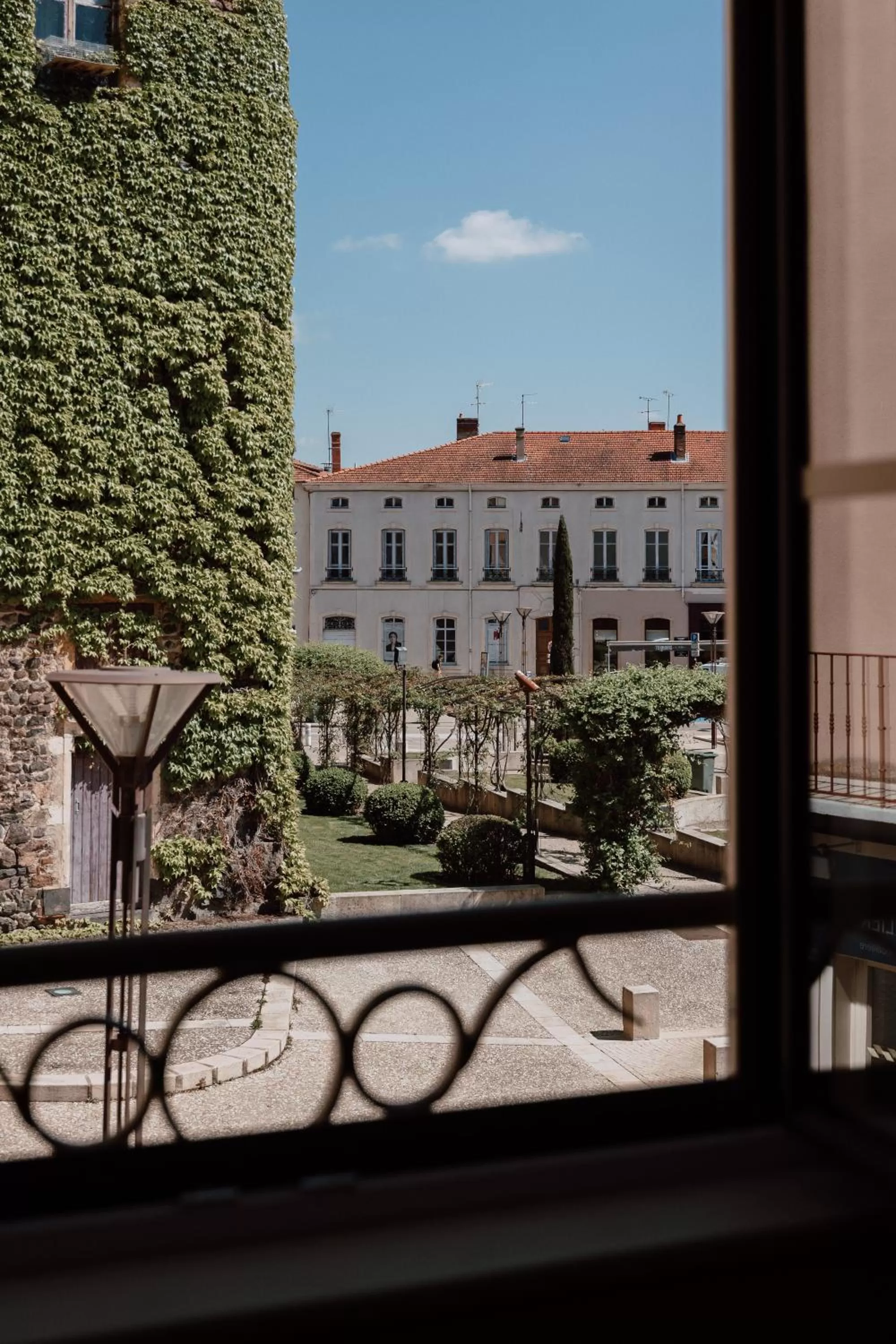 Mage hôtels - Hôtel la grenette - Brasserie Bonté Divine