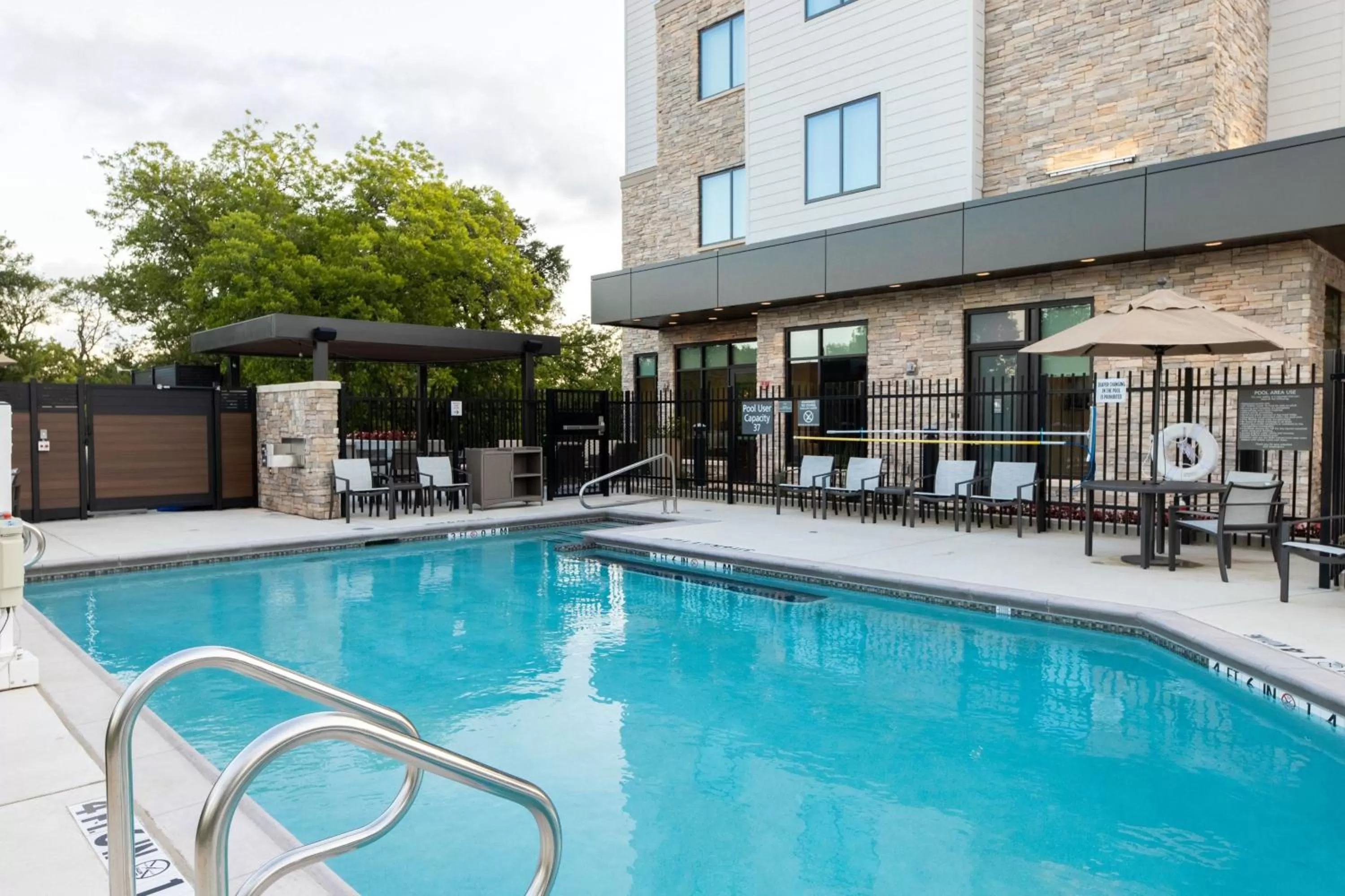 Swimming pool in Residence Inn by Marriott Fort Worth Southwest