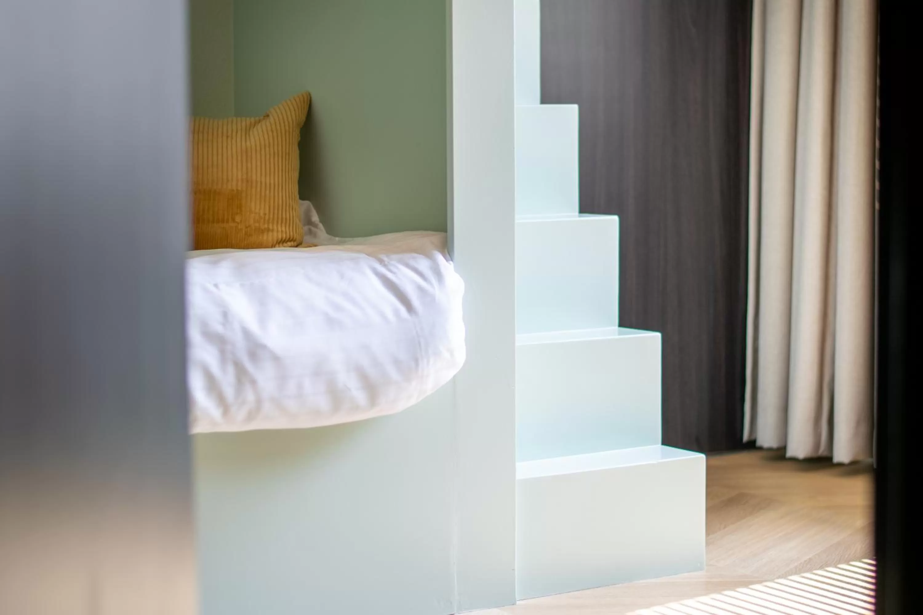 Bed in Hotel van der Meer