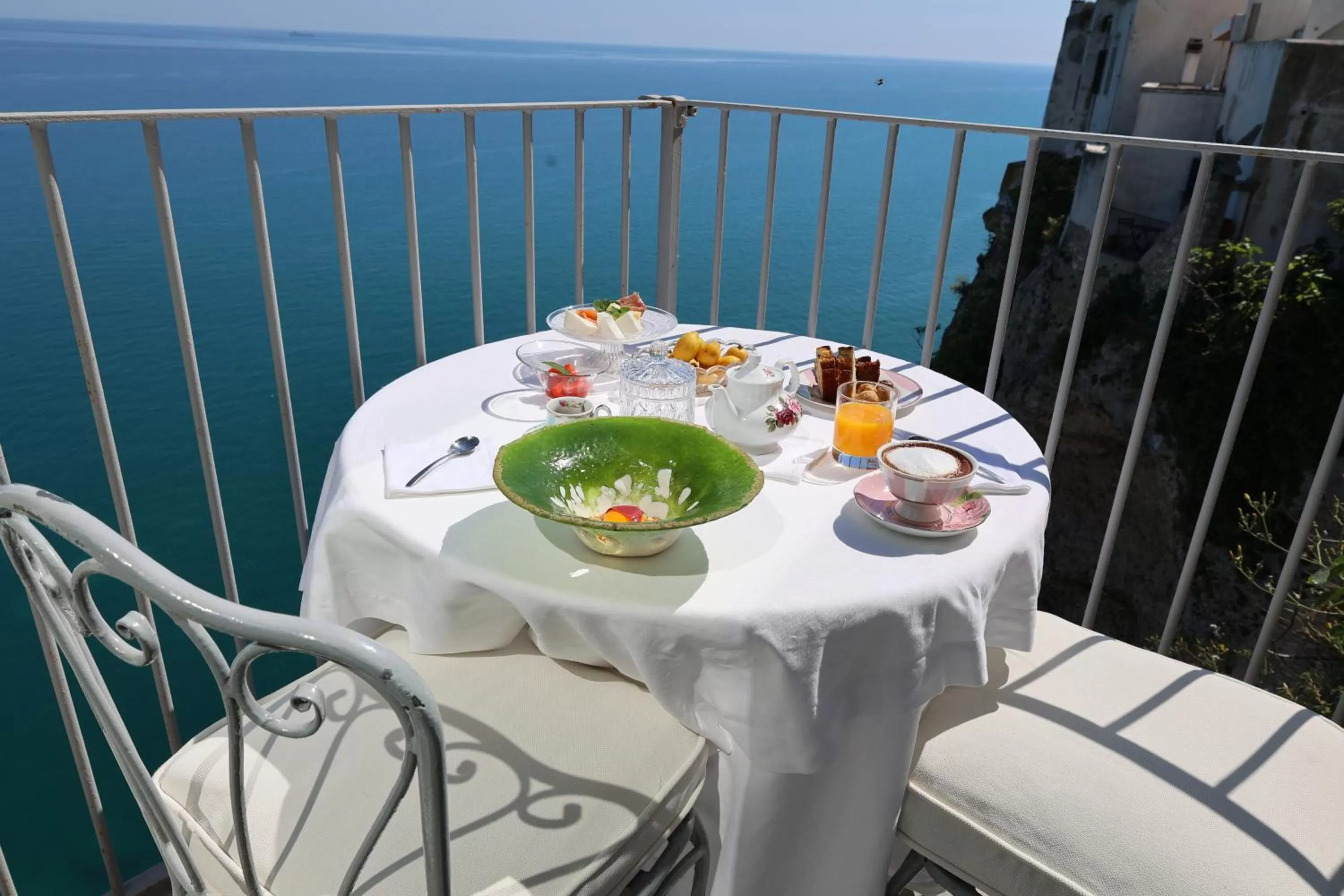 Lounge or bar, Balcony/Terrace in dimore di portadibasso