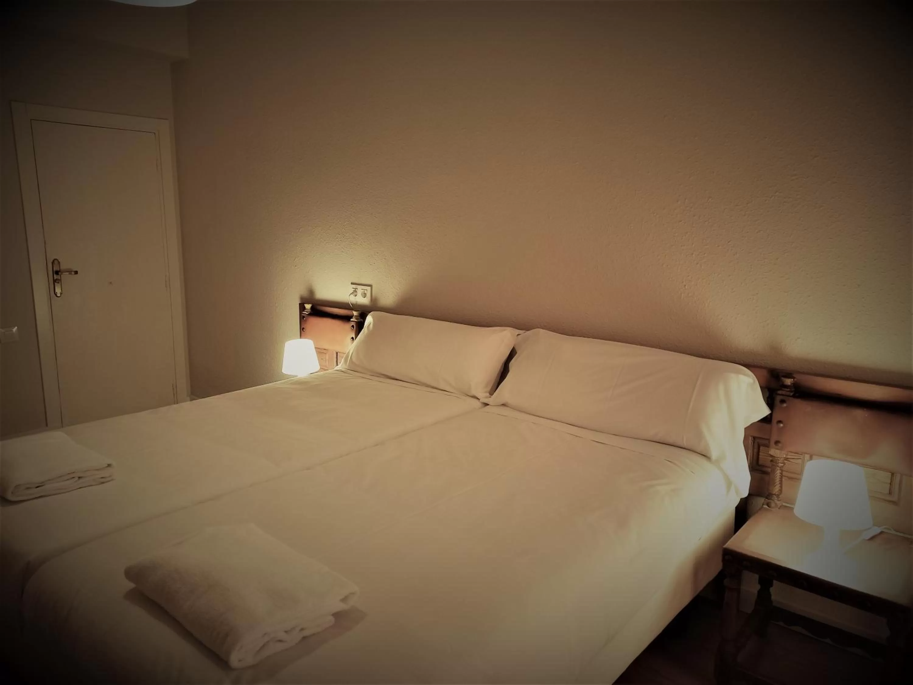 Bed in Hotel del Trueno