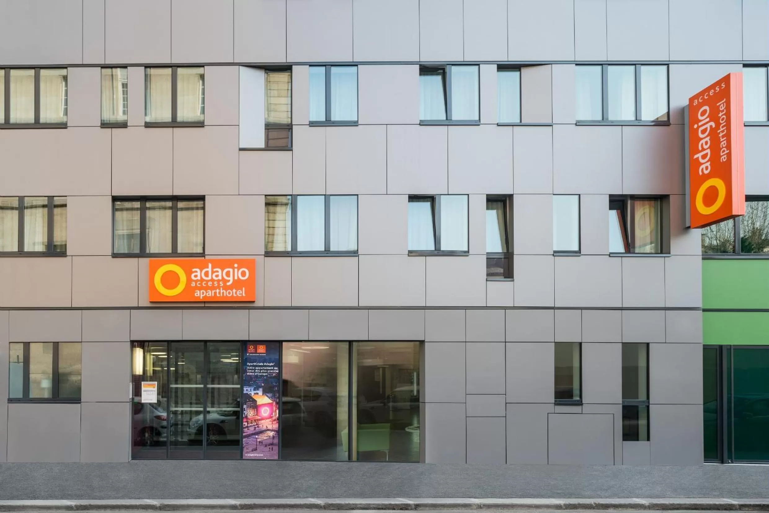 Facade/entrance in Aparthotel Adagio Access Paris Reuilly