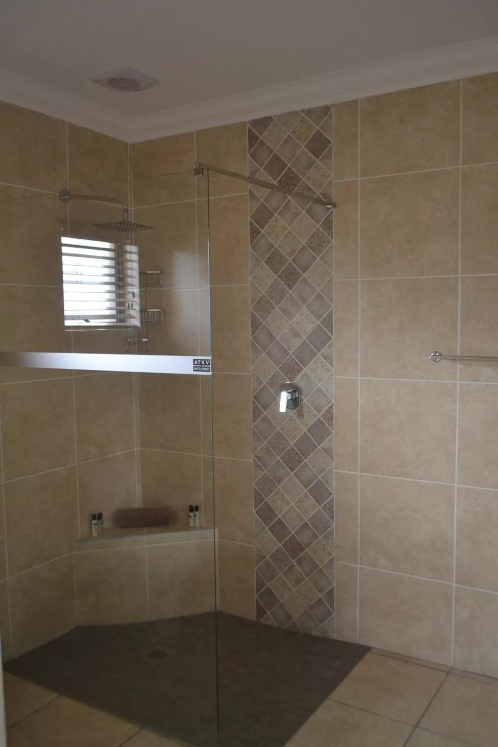 Shower, Bathroom in ATKV Buffelspoort