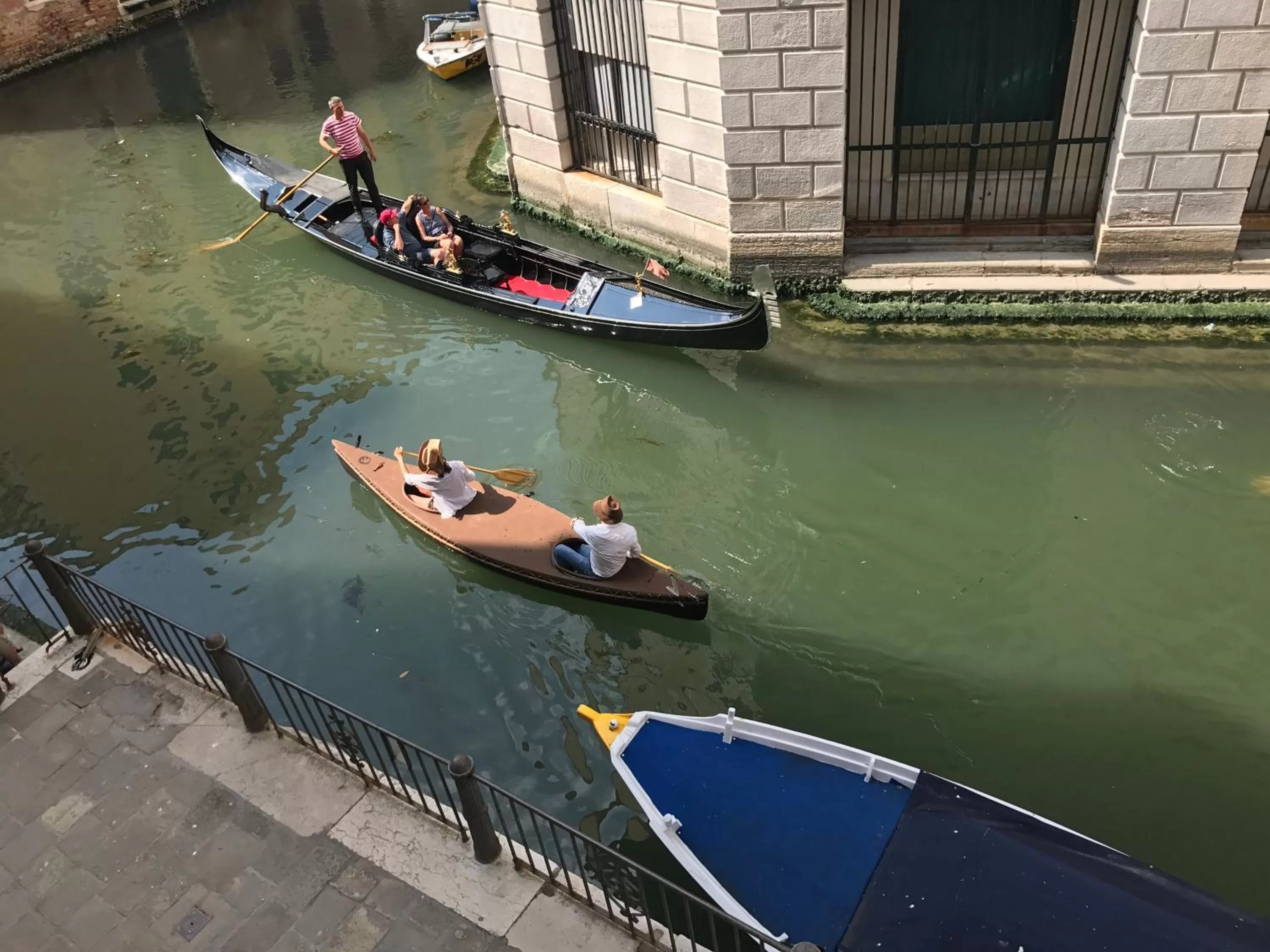 B&B Al Teatro with canal view