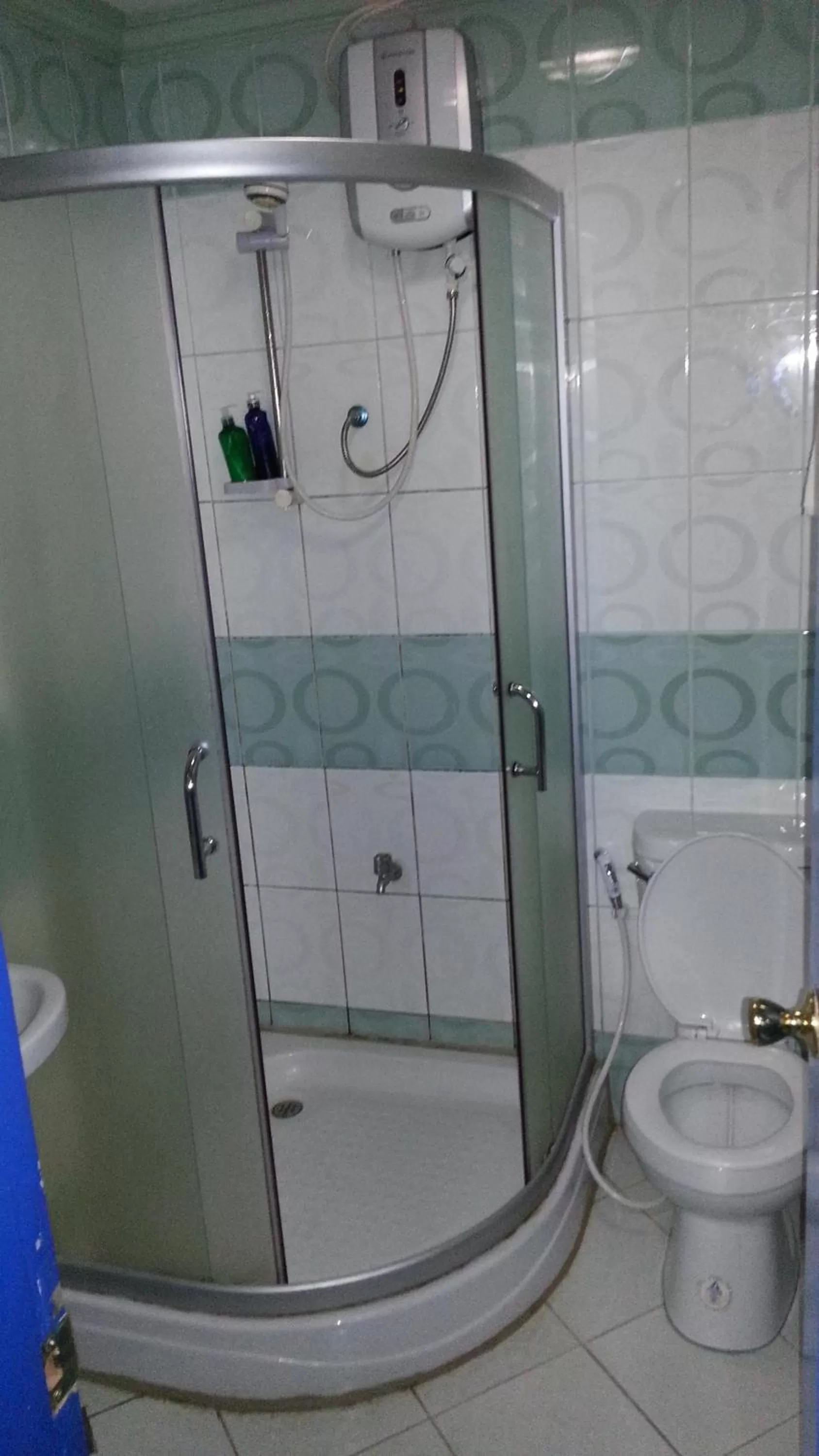 Bathroom in Kokomos Hotel and Restaurant