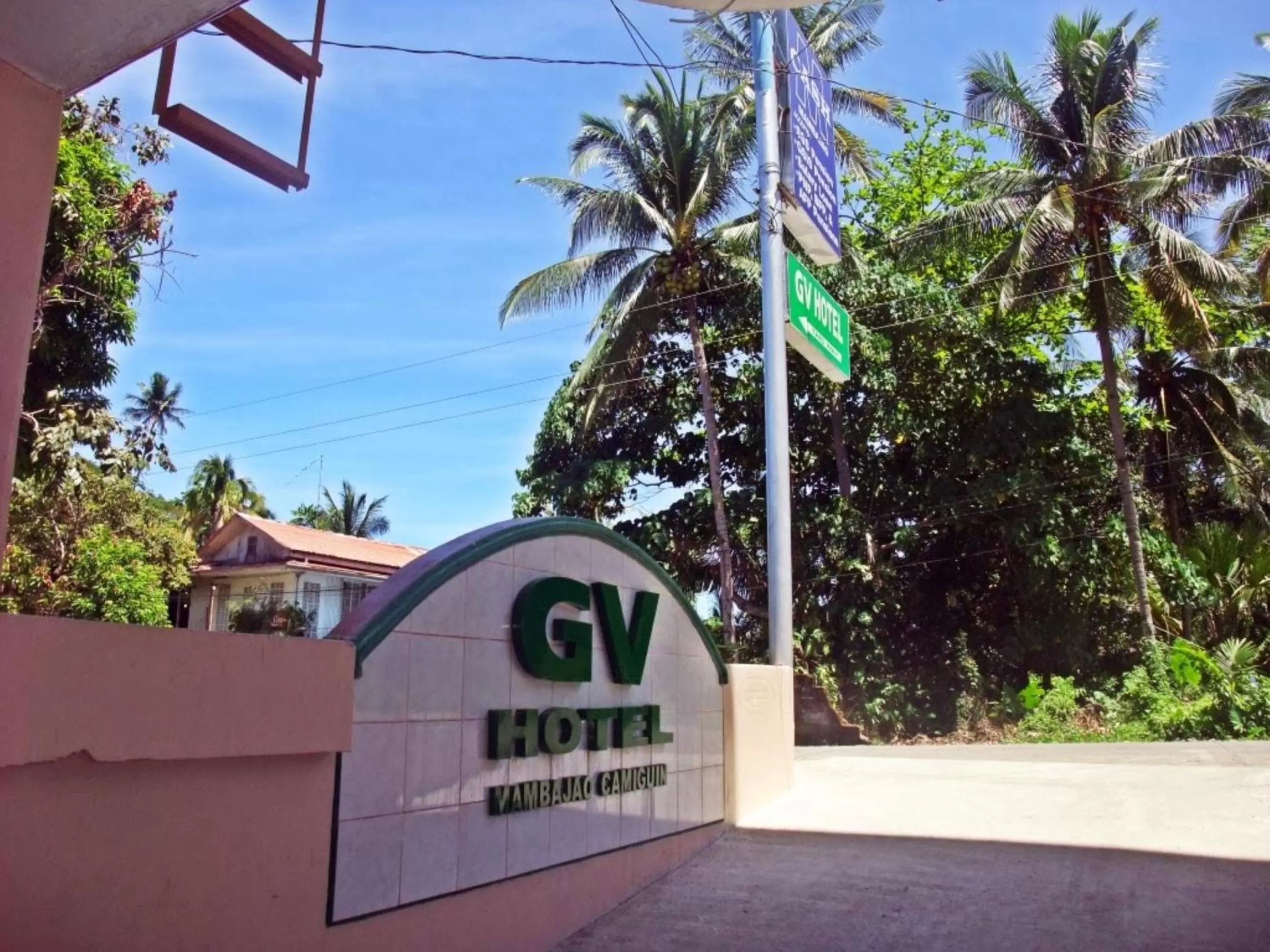 Facade/entrance in GV Hotel - Camiguin