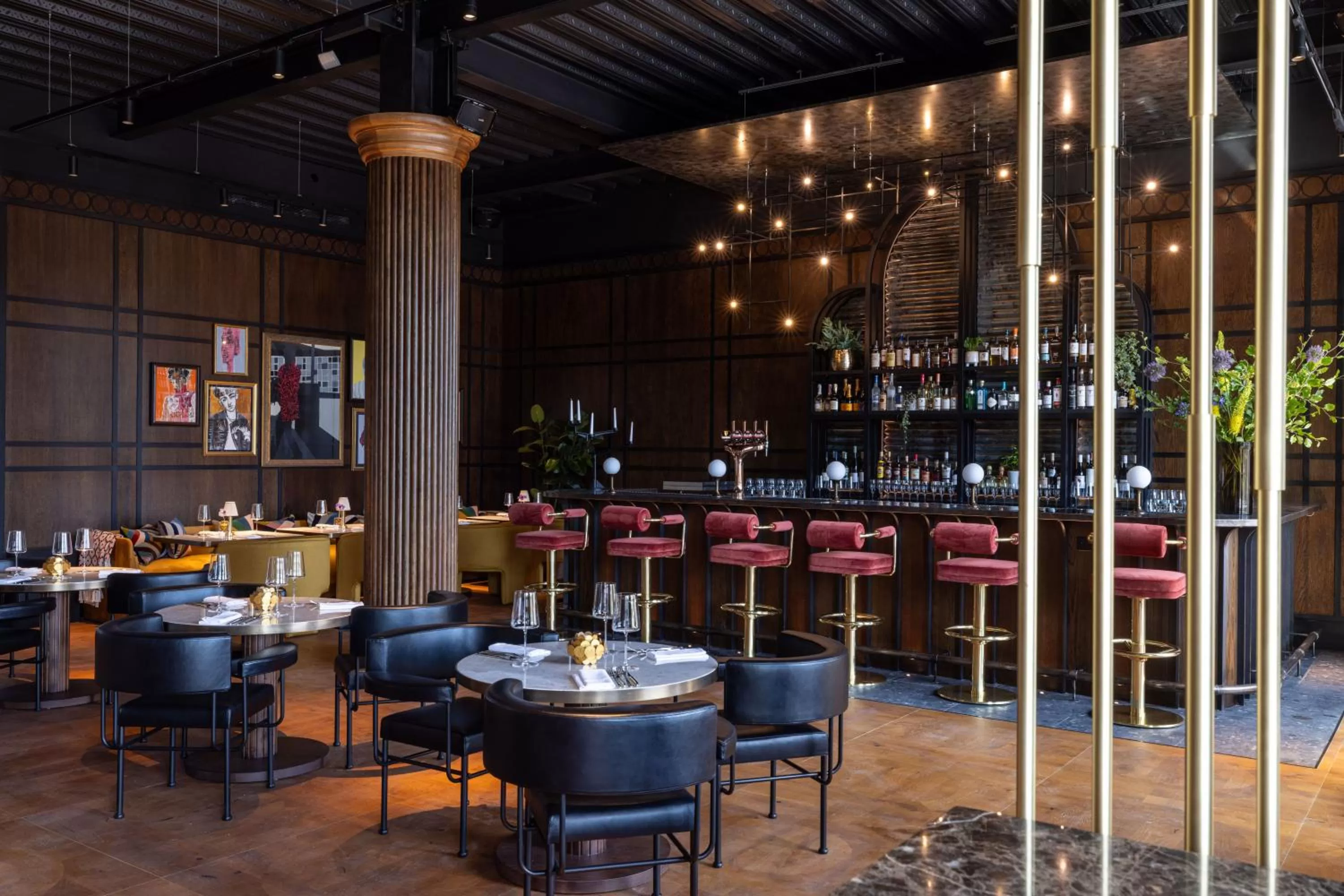 Restaurant/Places to Eat in Virgin Hotels Glasgow