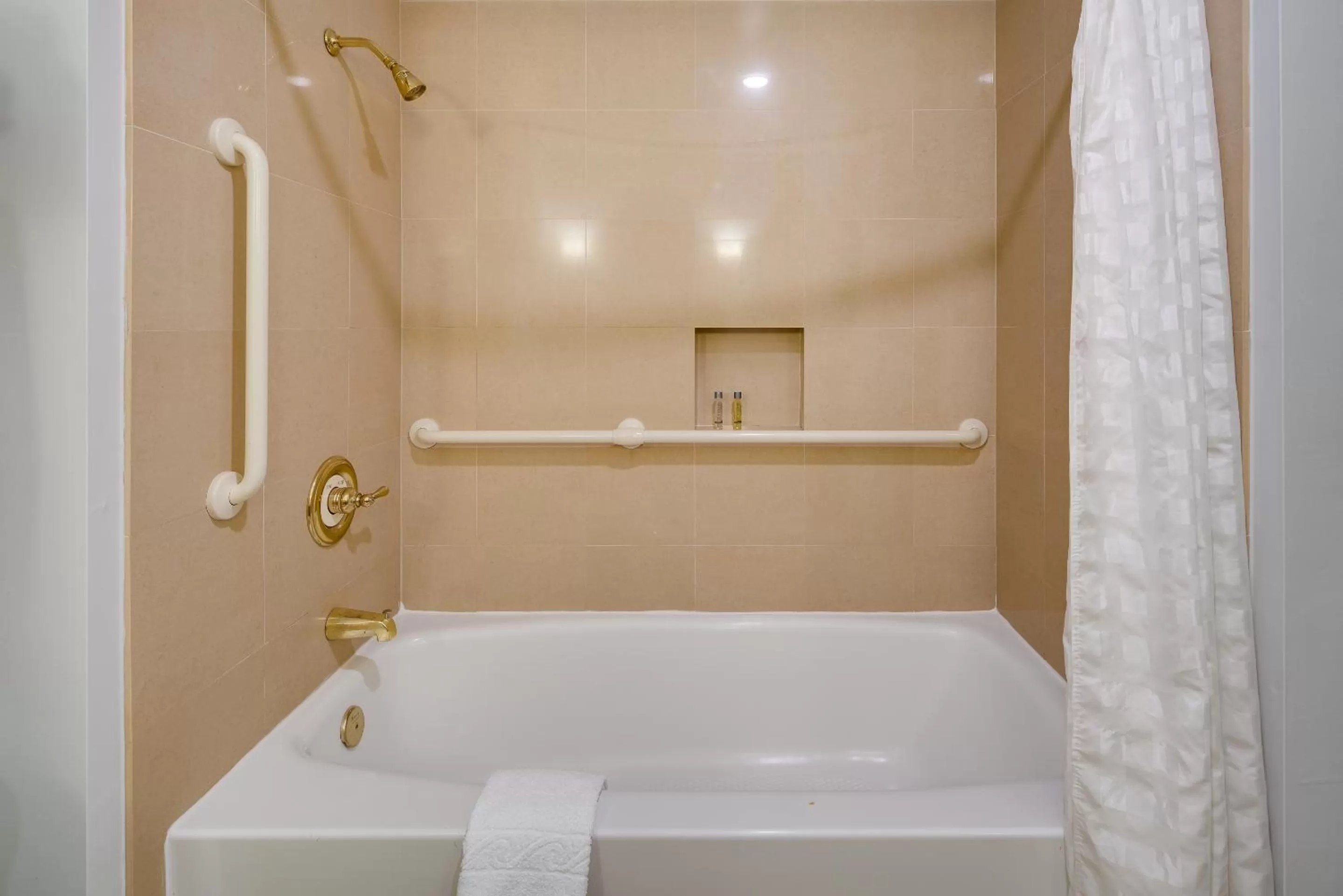 Bathroom in Showboat Hotel Atlantic City