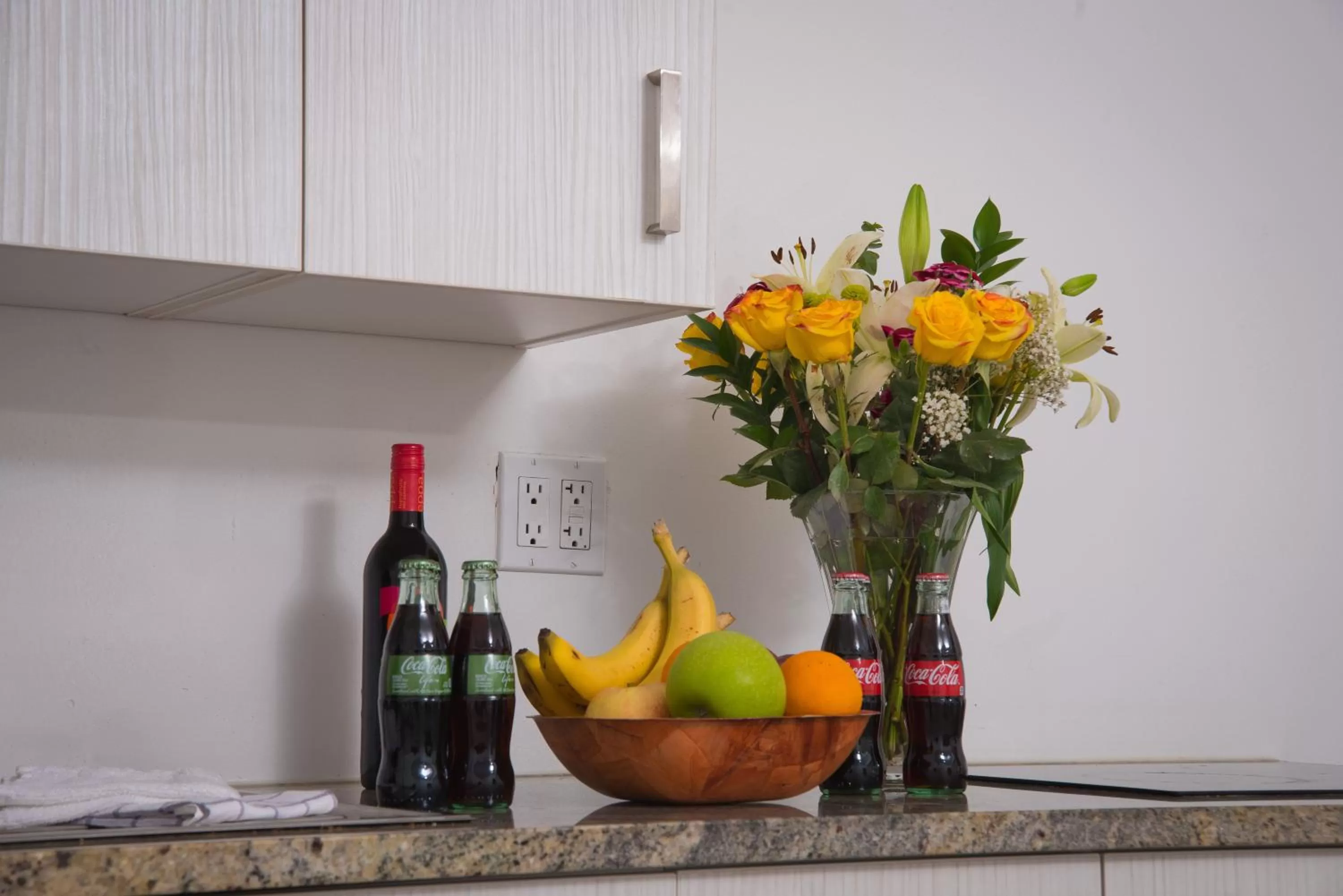 Food and drinks in Regency Inn & Suites Sarasota