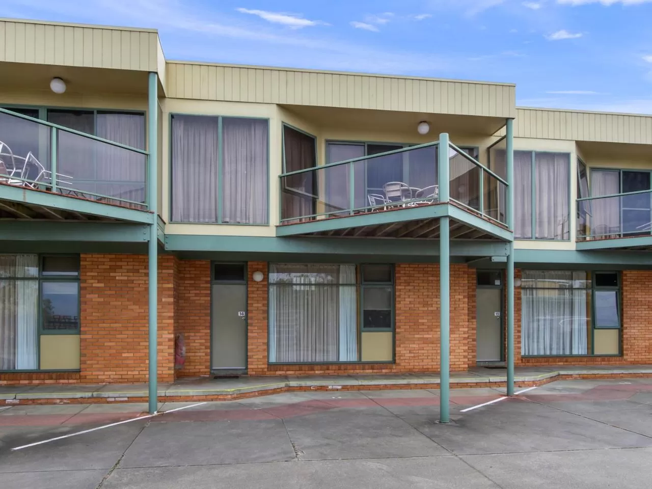 Property building in Comfort Inn & Suites Lakes Entrance