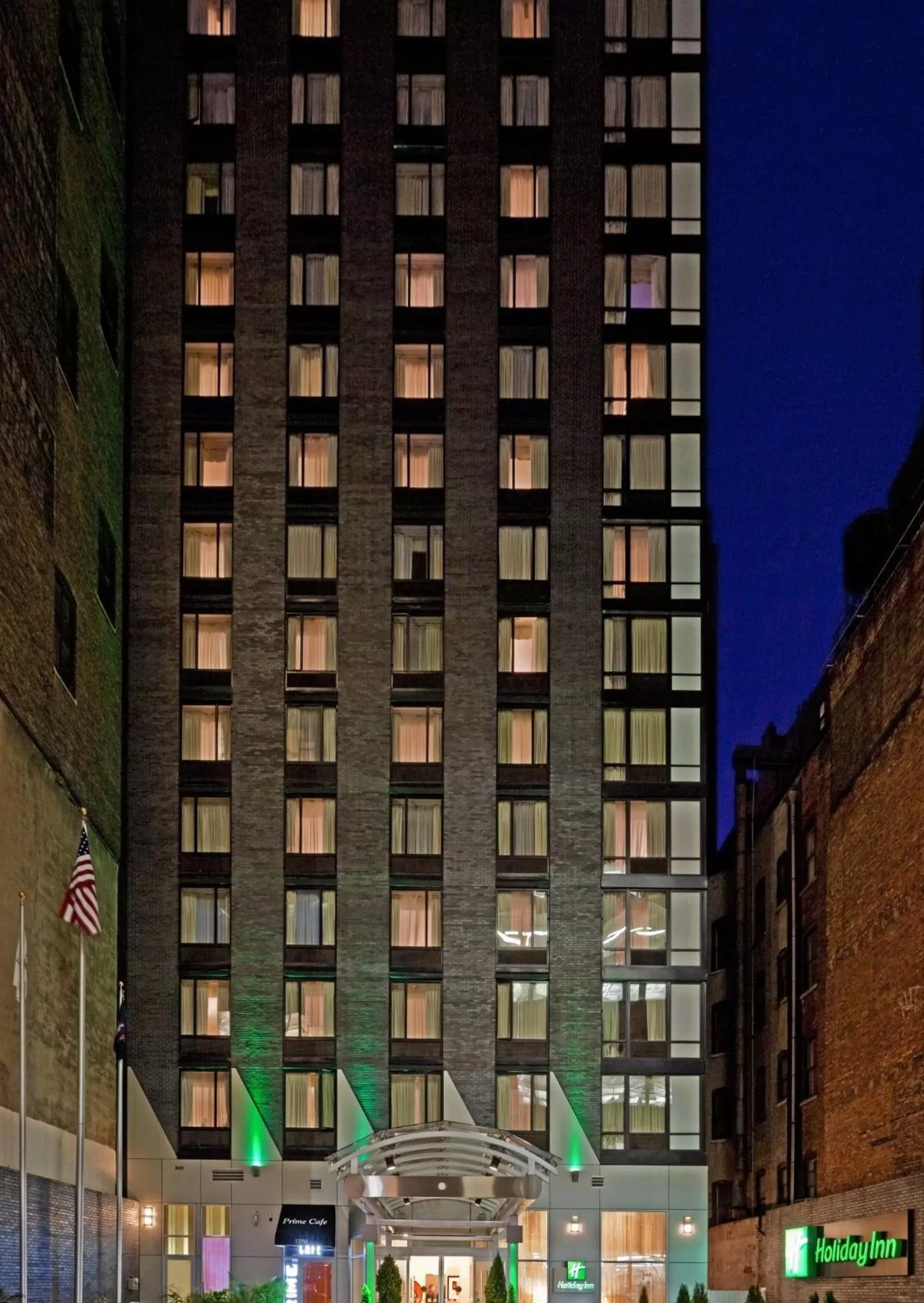 Property building in Holiday Inn Manhattan 6th Ave - Chelsea by IHG
