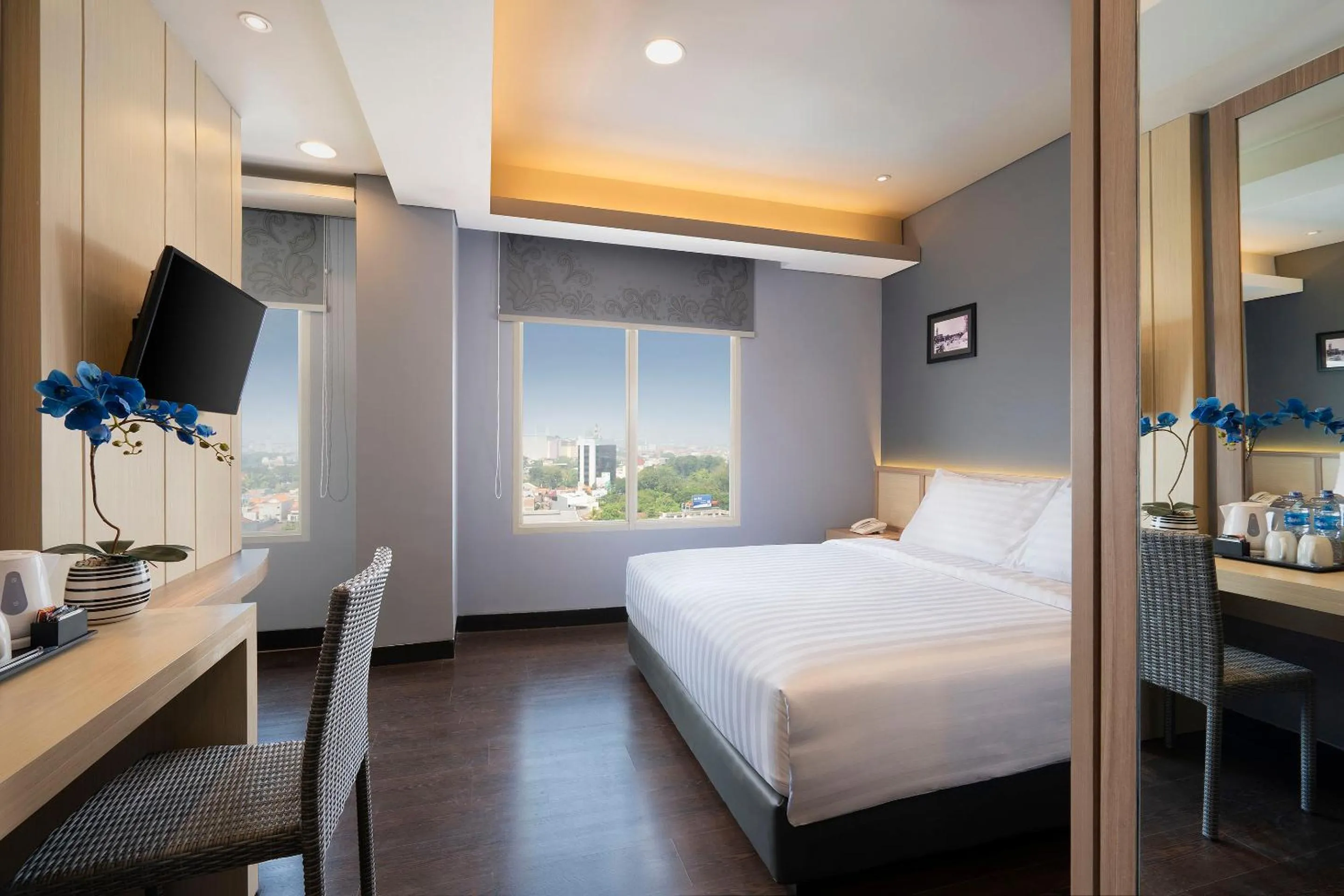 Suite in BATIQA Hotel Darmo - Surabaya