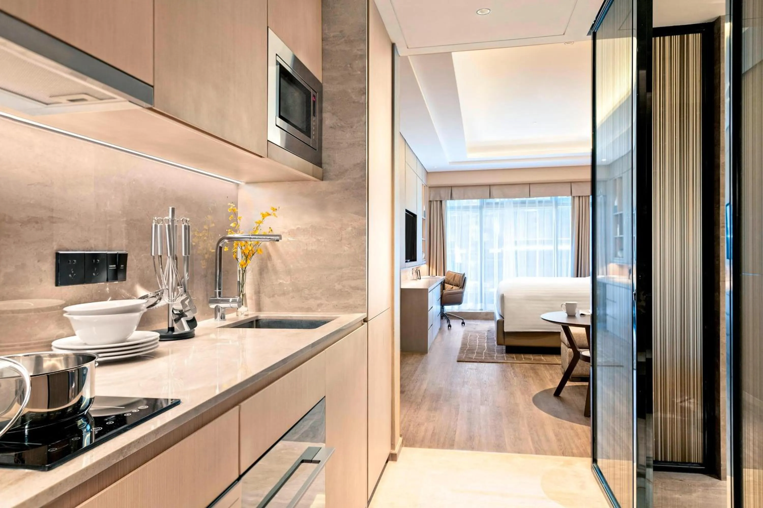 Kitchen or kitchenette in Marriott Executive Apartments Hangzhou Yuhang