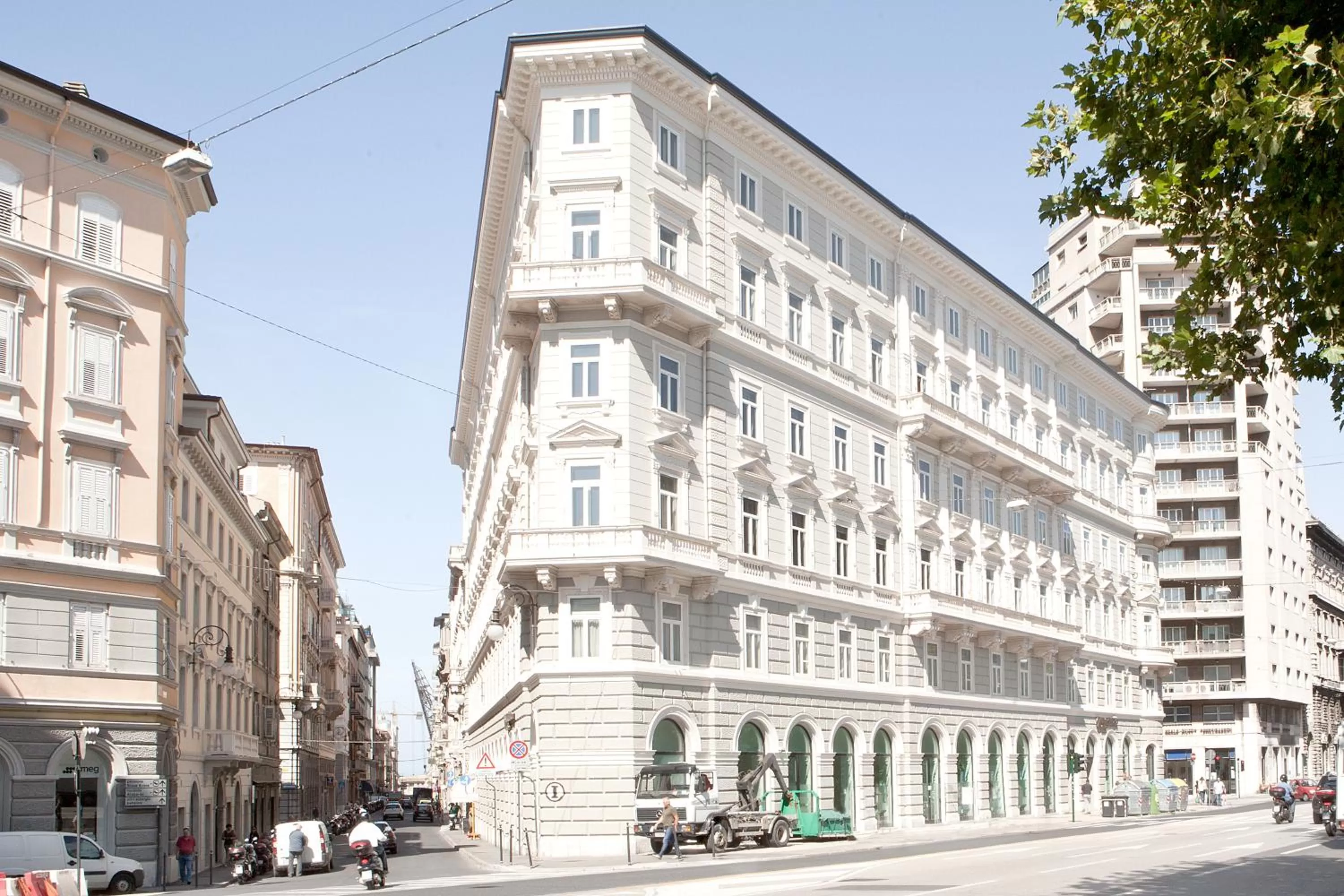 Property building in Palazzo Talenti 1907