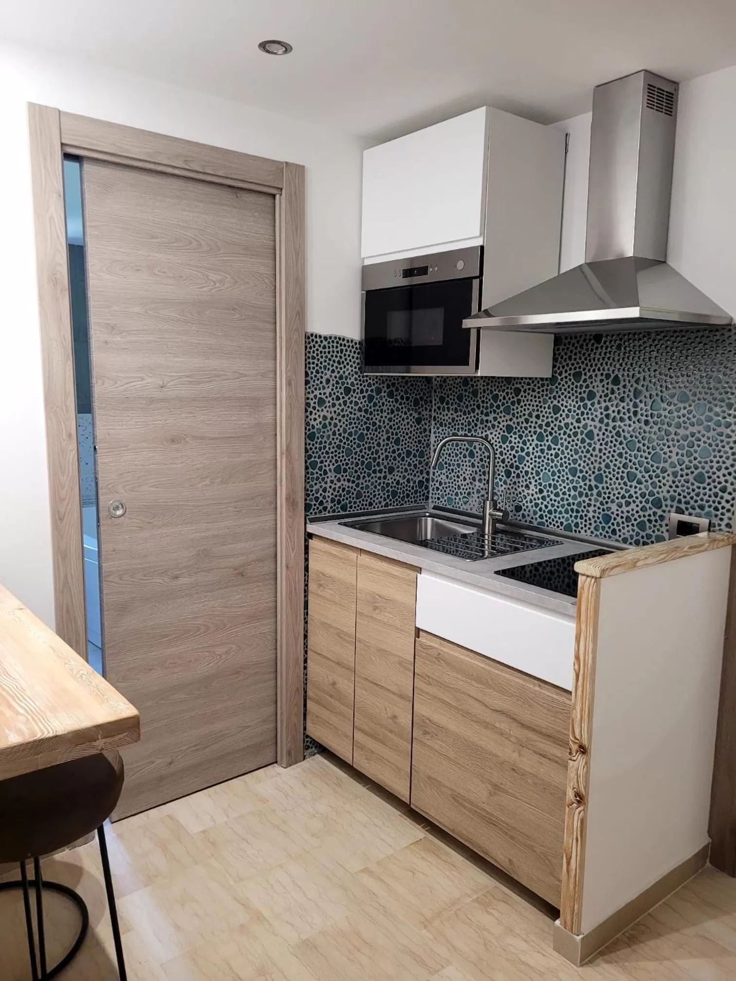 minibar in Pompei Suite