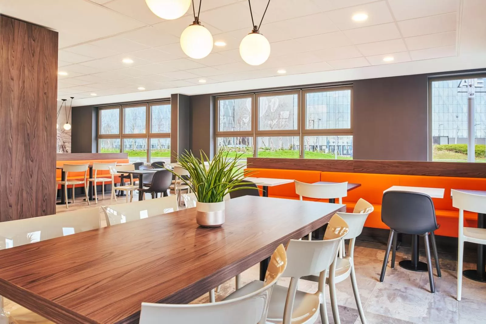 Restaurant/places to eat in easyHotel Paris Charles de Gaulle Villepinte