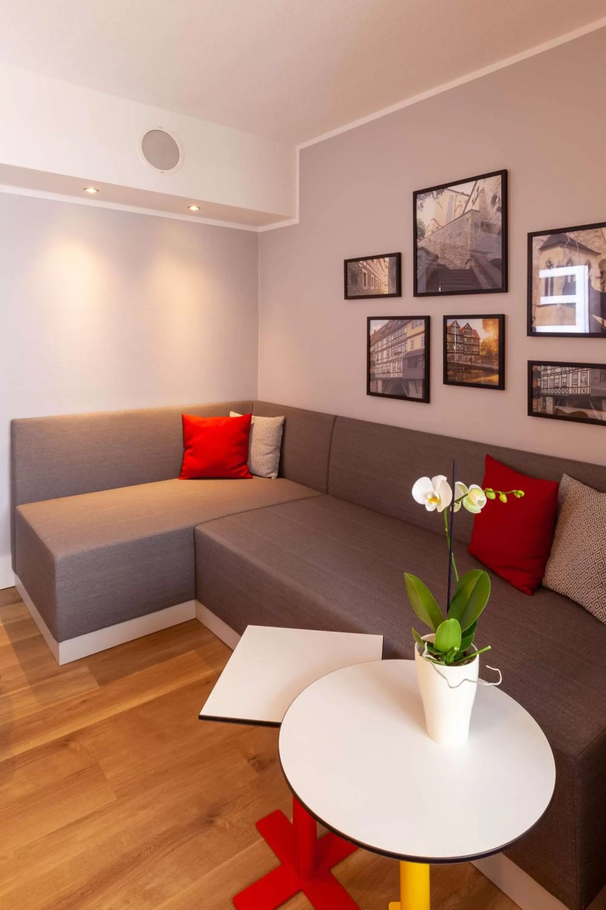 Seating area in Radisson Blu Hotel Erfurt
